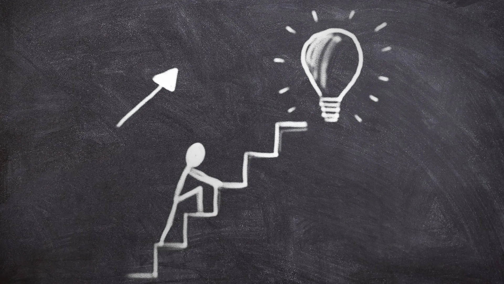 Consejos financieros para emprender en 2021 según experto del Tec