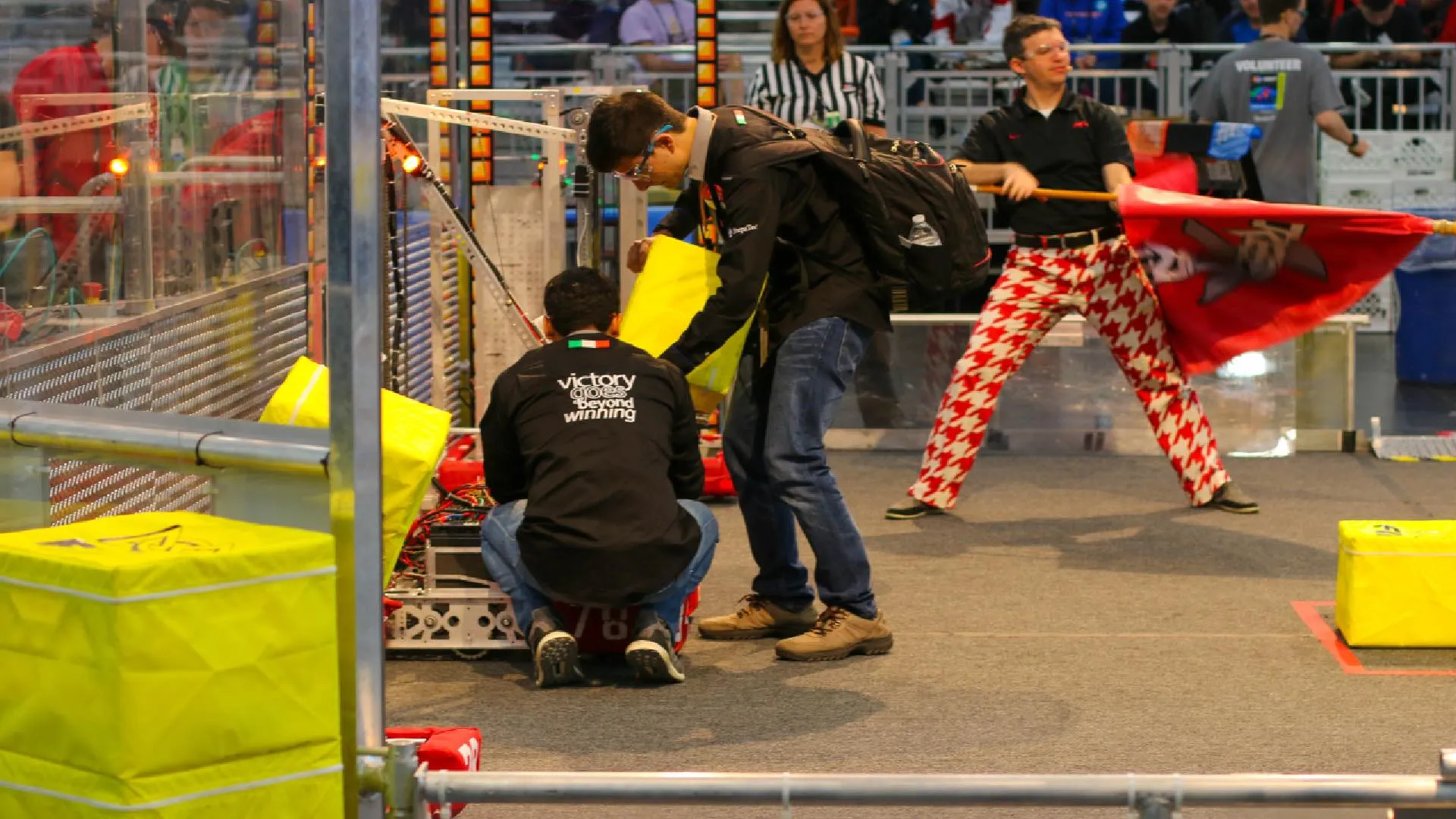 El equipo LamBot se encuentra a punto de competir en el mundial.