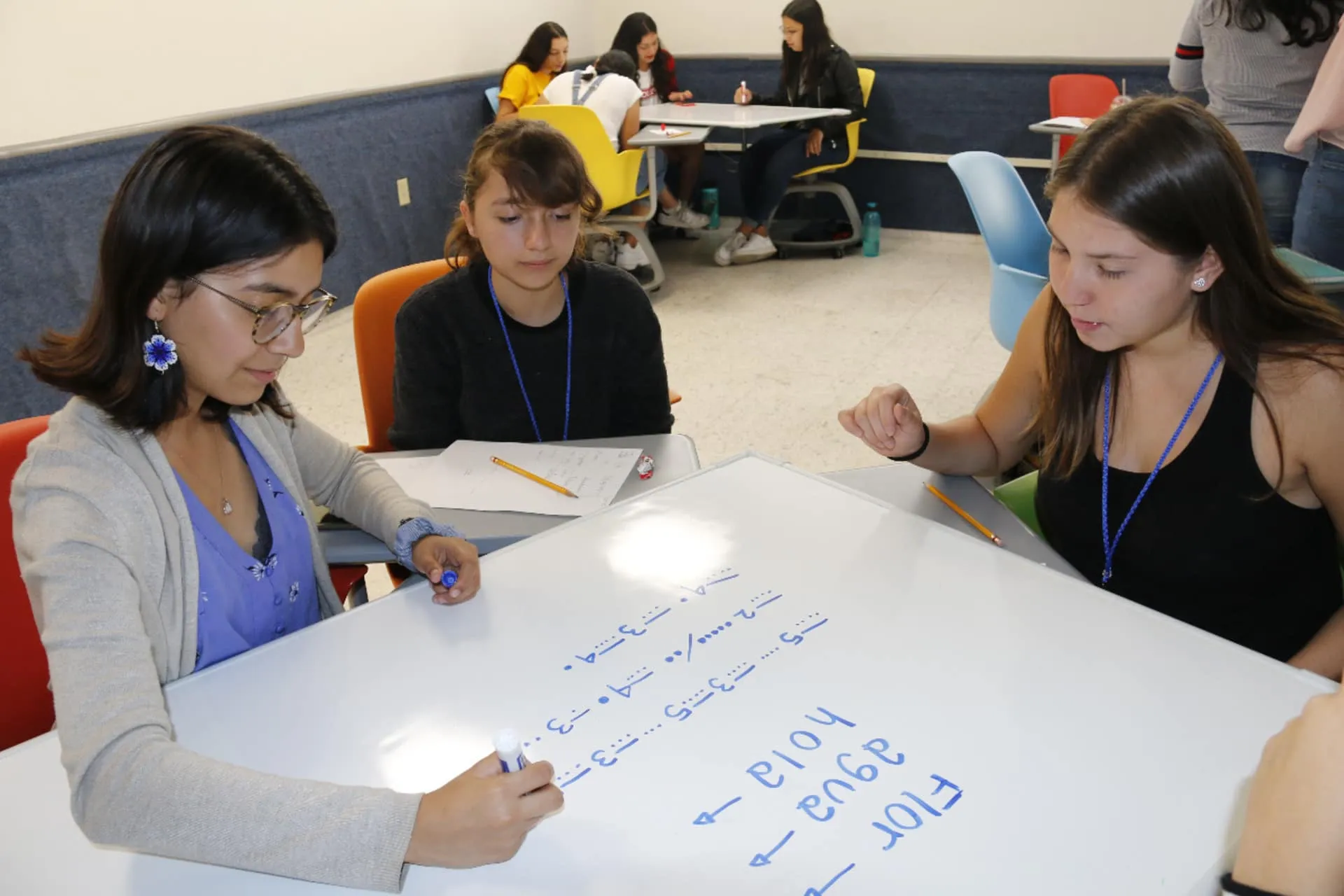 MIT y Tec unidos para propiciar más mujeres en ingeniería con Patrones Hermosos