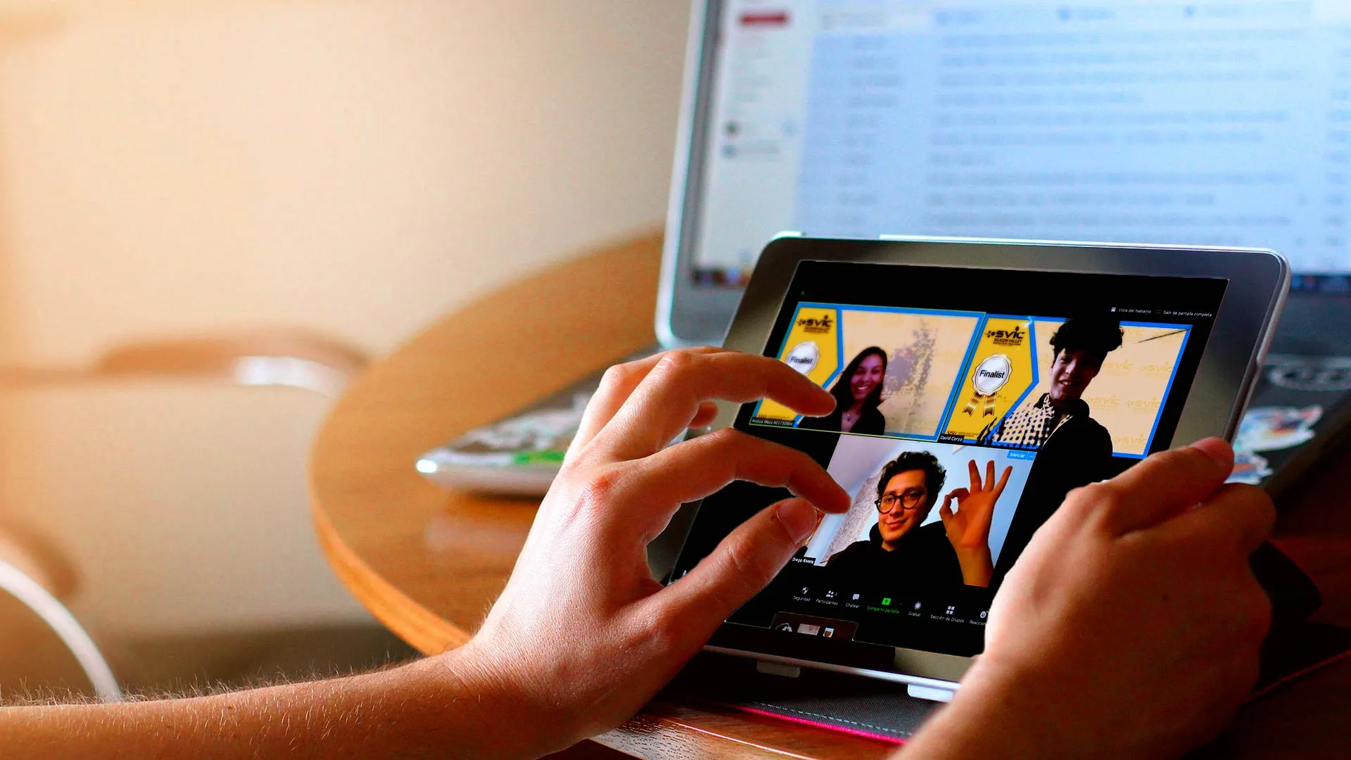 Estudiantes Tec destacan en concurso con reducción emisiones