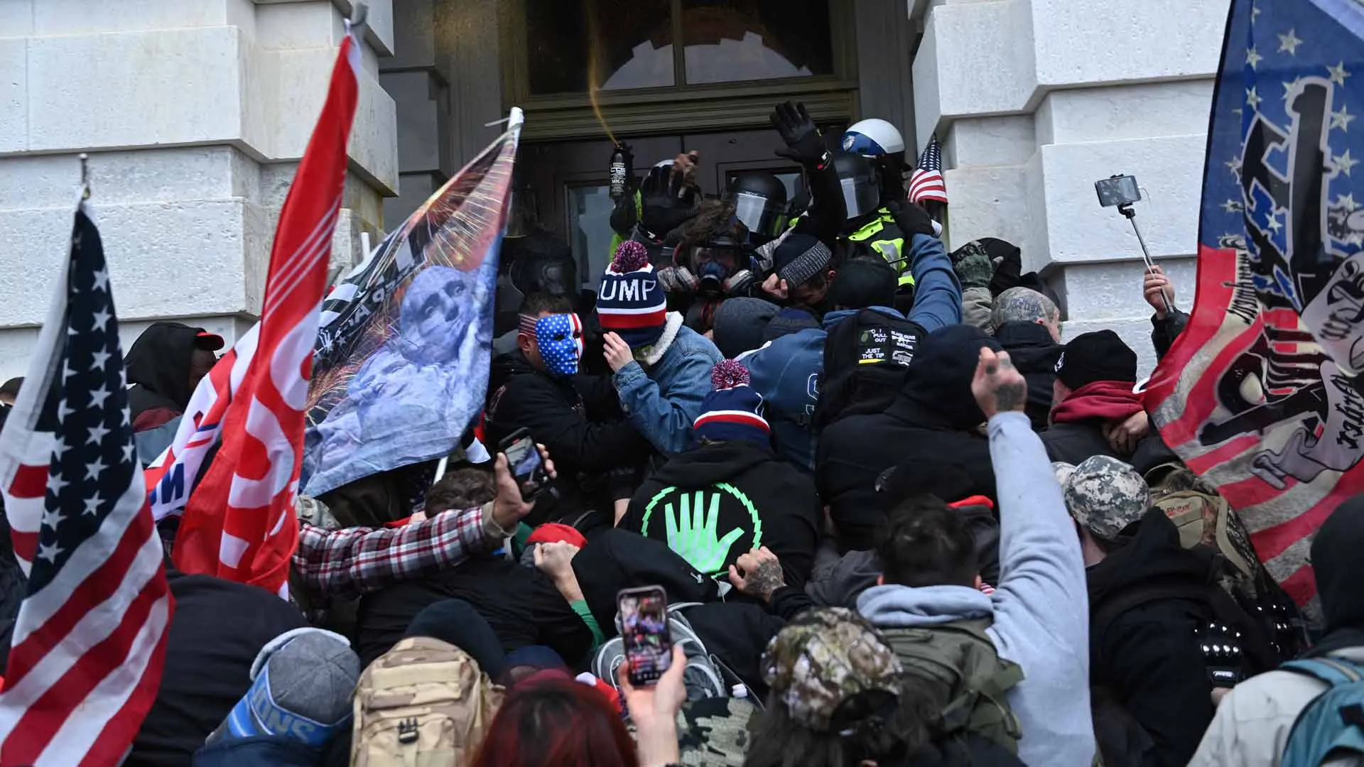 Irrupción en el Capitolio, culpa de Trump: especialistas del Tec