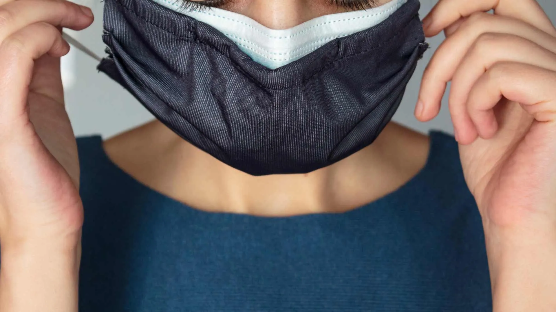 Advice from experts on double masking against COVID-19