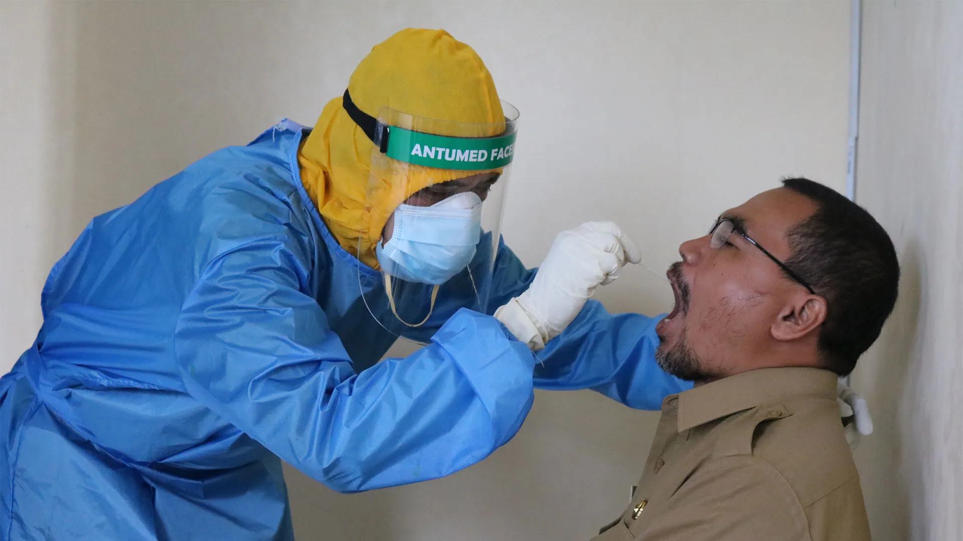 ¿Se avecina una tercera ola de COVID-19 en México? 