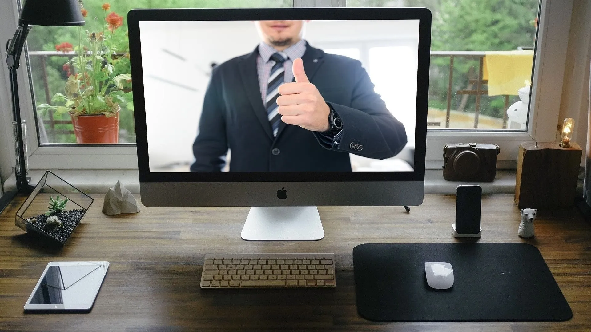 Profesor de Matemáticas pone en alto a PrepaTec Puebla como conferencista internacional de educación en Sri Lanka.