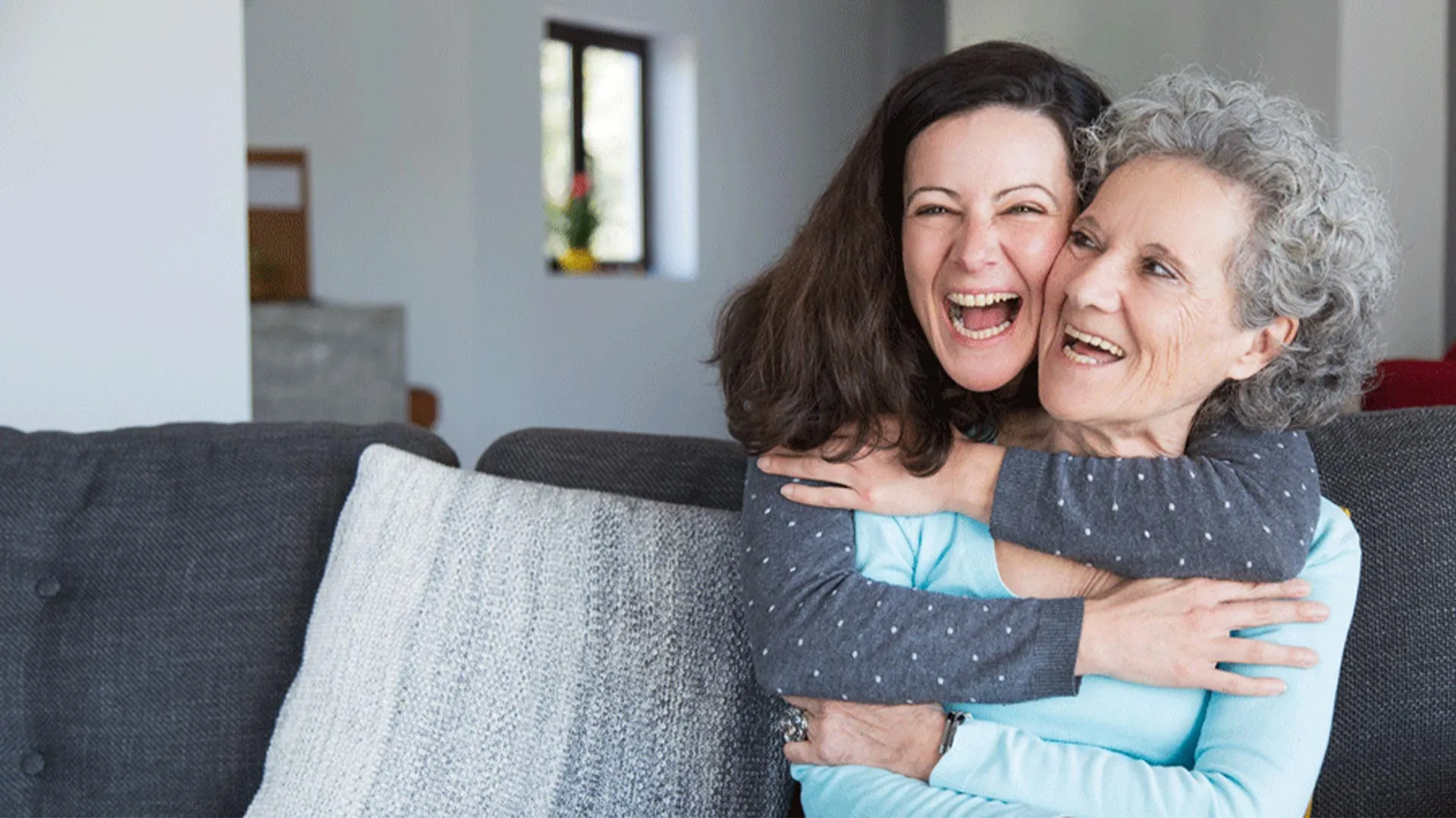 Consejos y recomendaciones de series y películas para el día de las madres de Maestras Tec