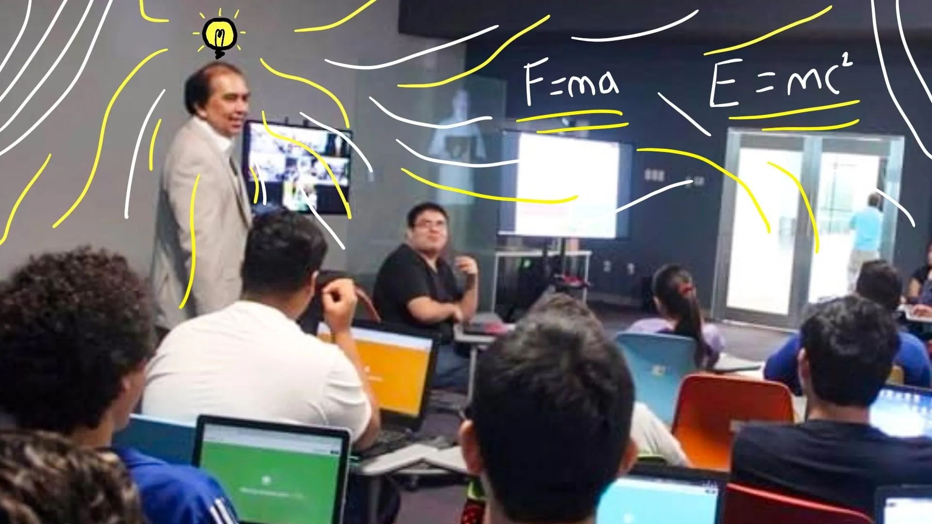 Jorge Álvarez dando clases