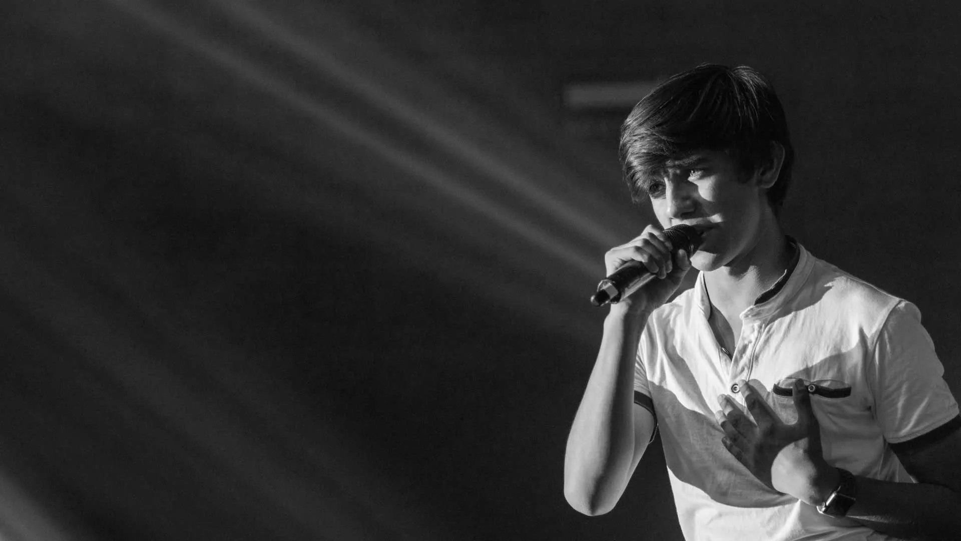 Oscar Aguilar en Festival de la Canción 2019