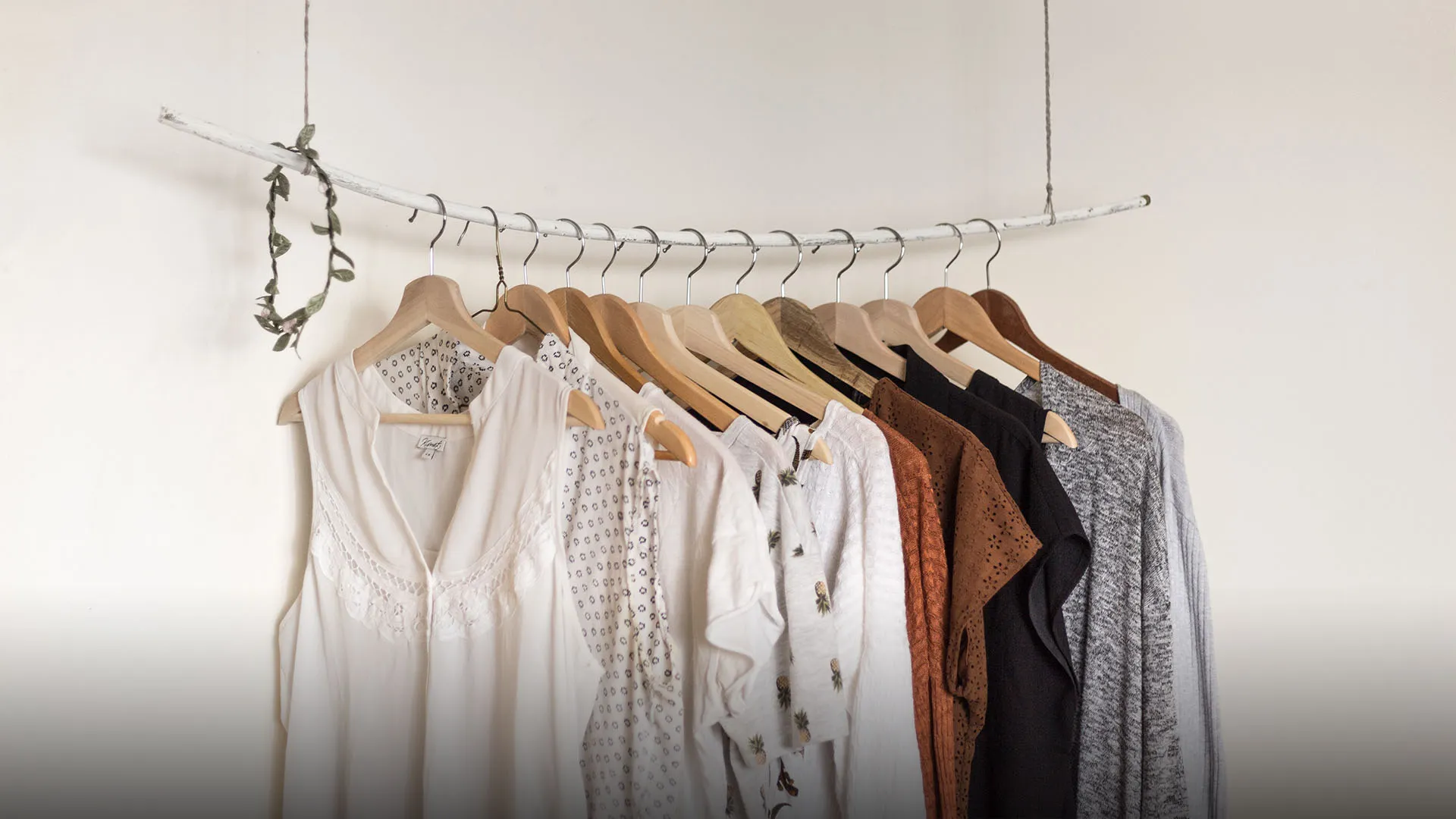 Estudiantes Tec crean plataforma de trueque digital para prendas