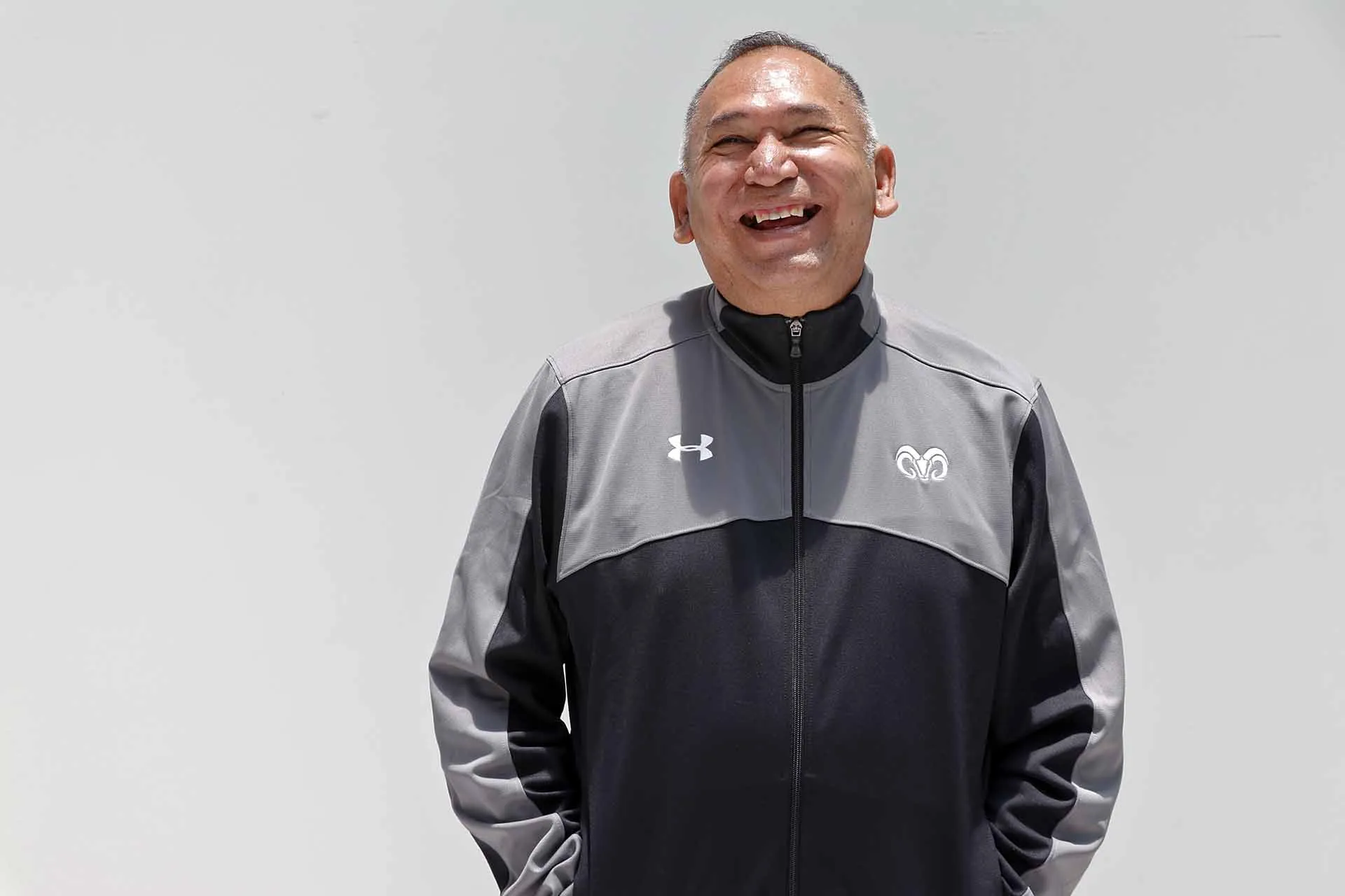 José Núñez cumple 43 años trabajando en el Tec de Monterrey campus Querétaro donde ha dedicado su vida a formar alumnos en el voleibol.