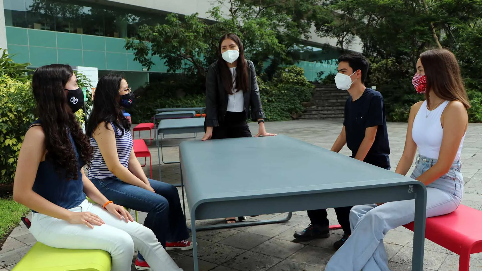 Estudiantes de la PrepaTec Cuernavaca ganan beca Jóvenes en Acción por 4to año de la SEP y embajada estados unidos