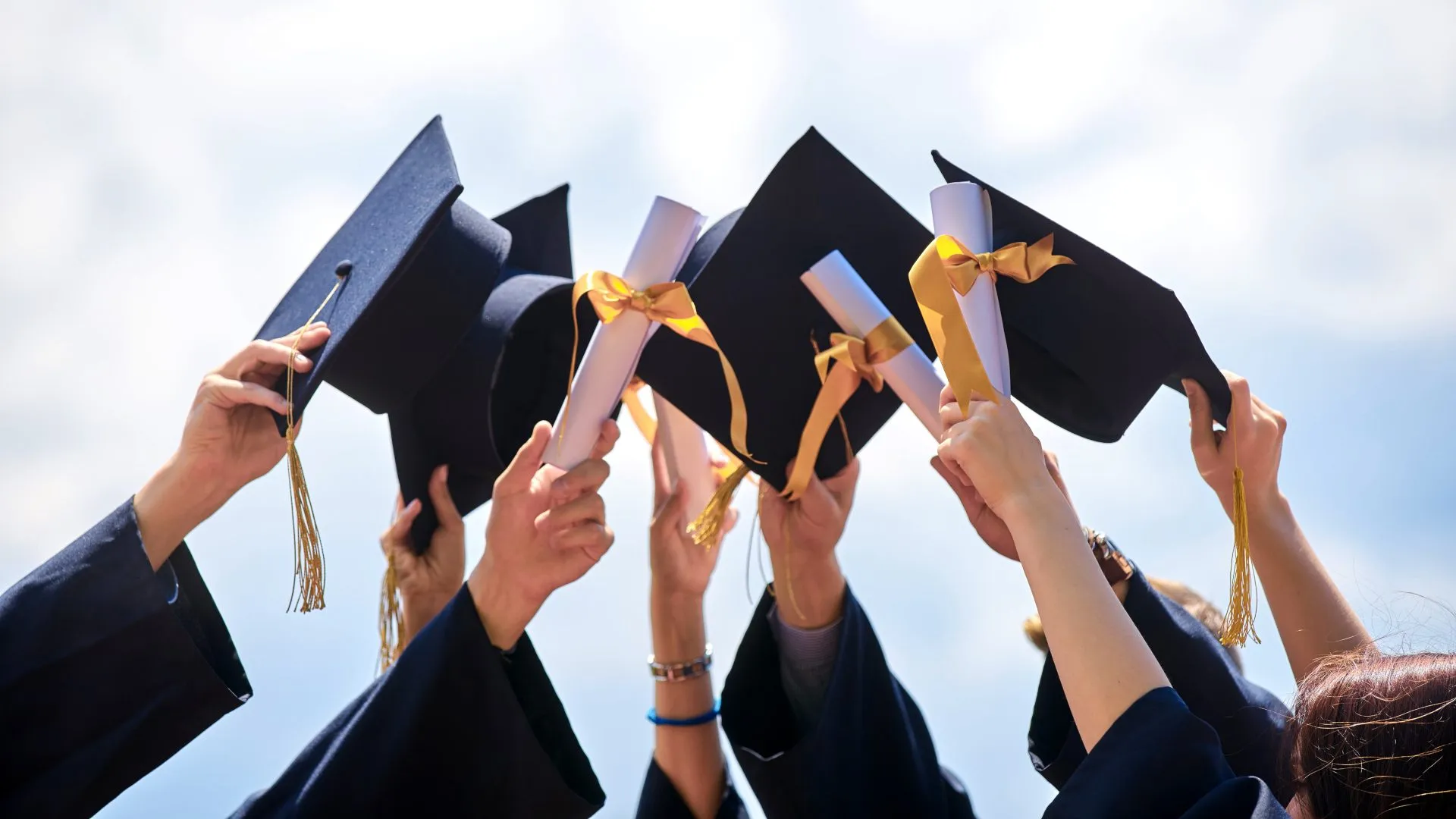 Destaca por promedio de excelencia de su generación