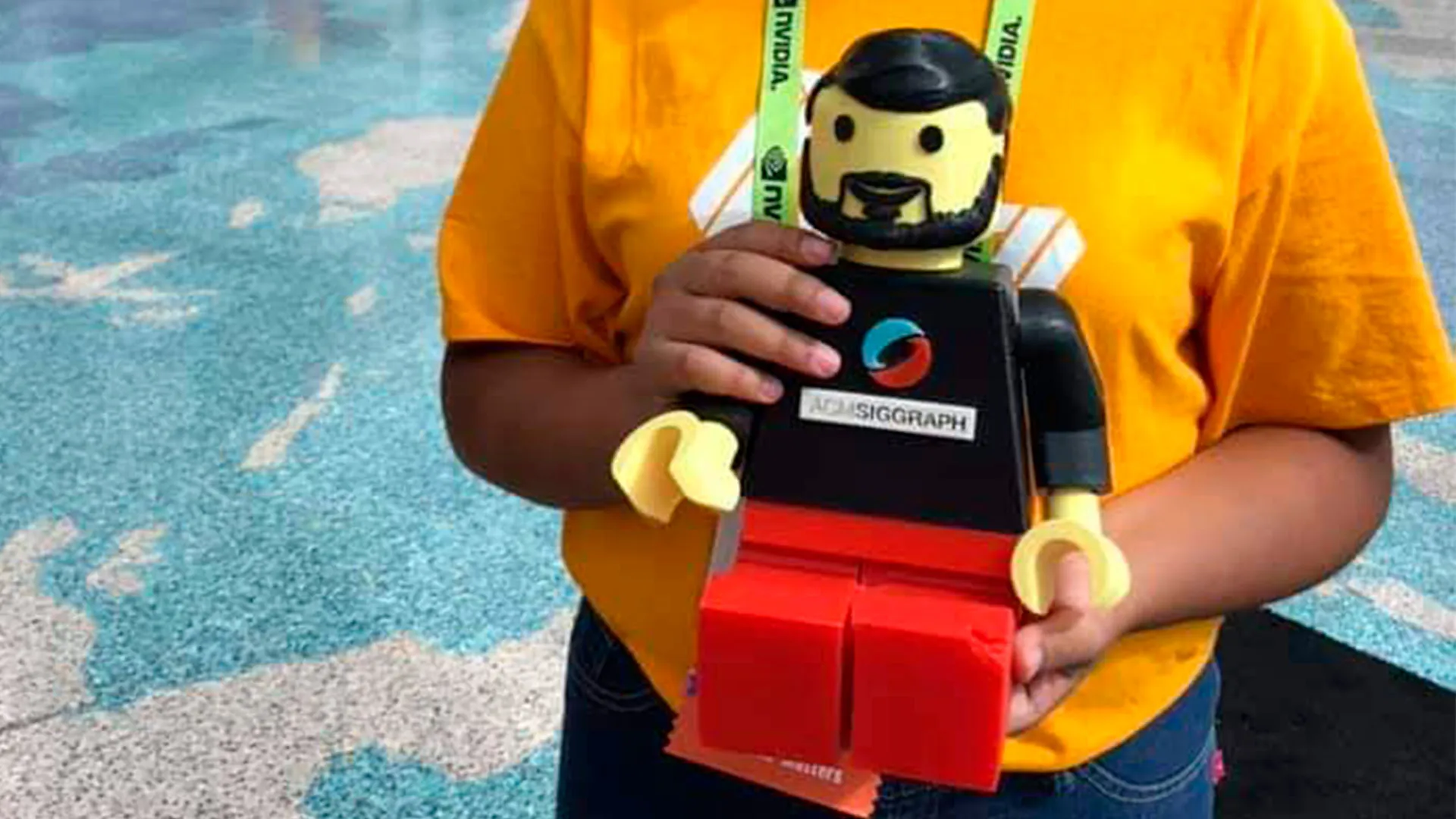 Alumna Tec, líder de voluntarios en evento internacional de ciencias