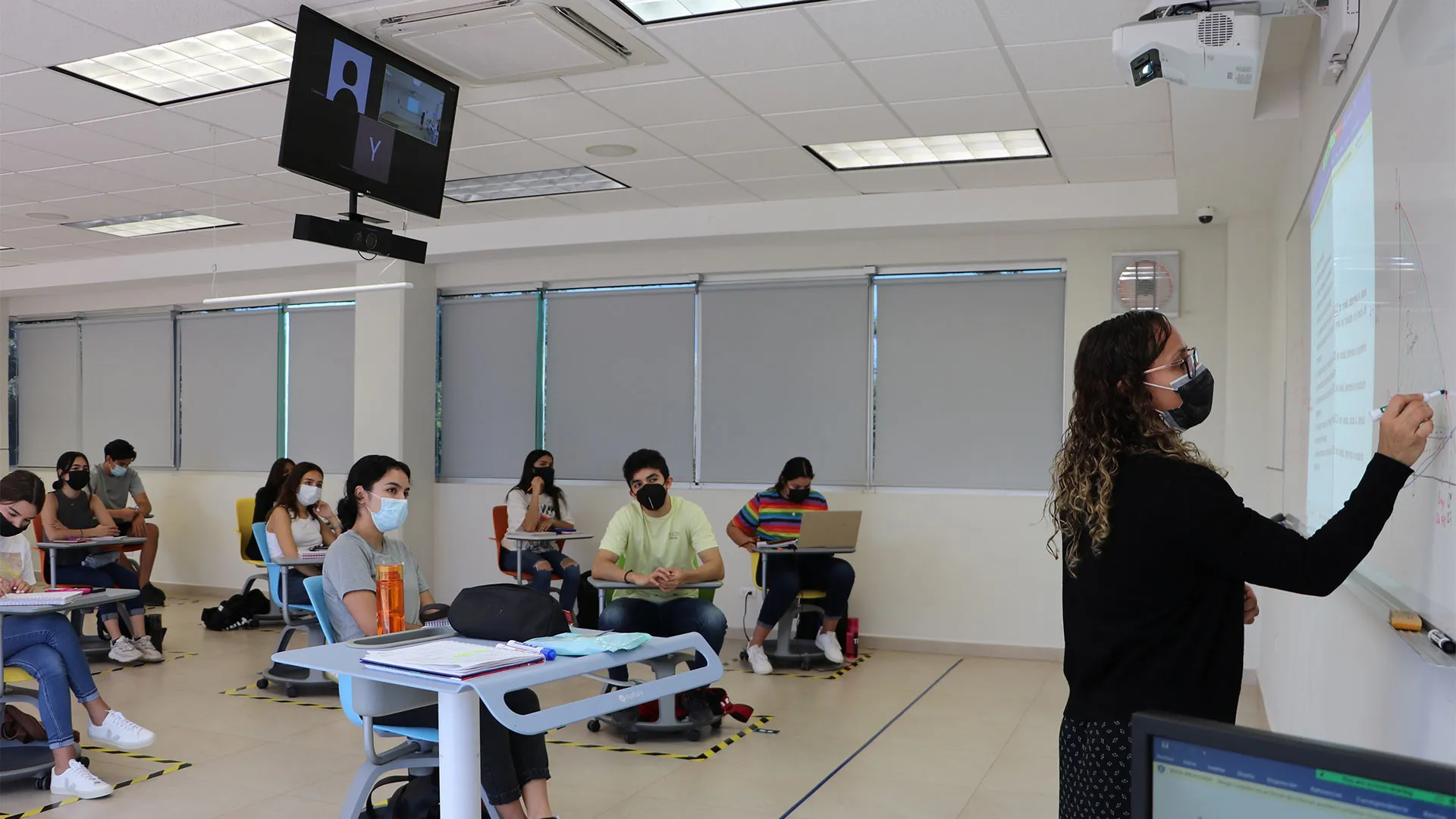 Estudiantes, profesores y colaboradores vuelven a actividades presenciales voluntarias en campus Cd. Obregón