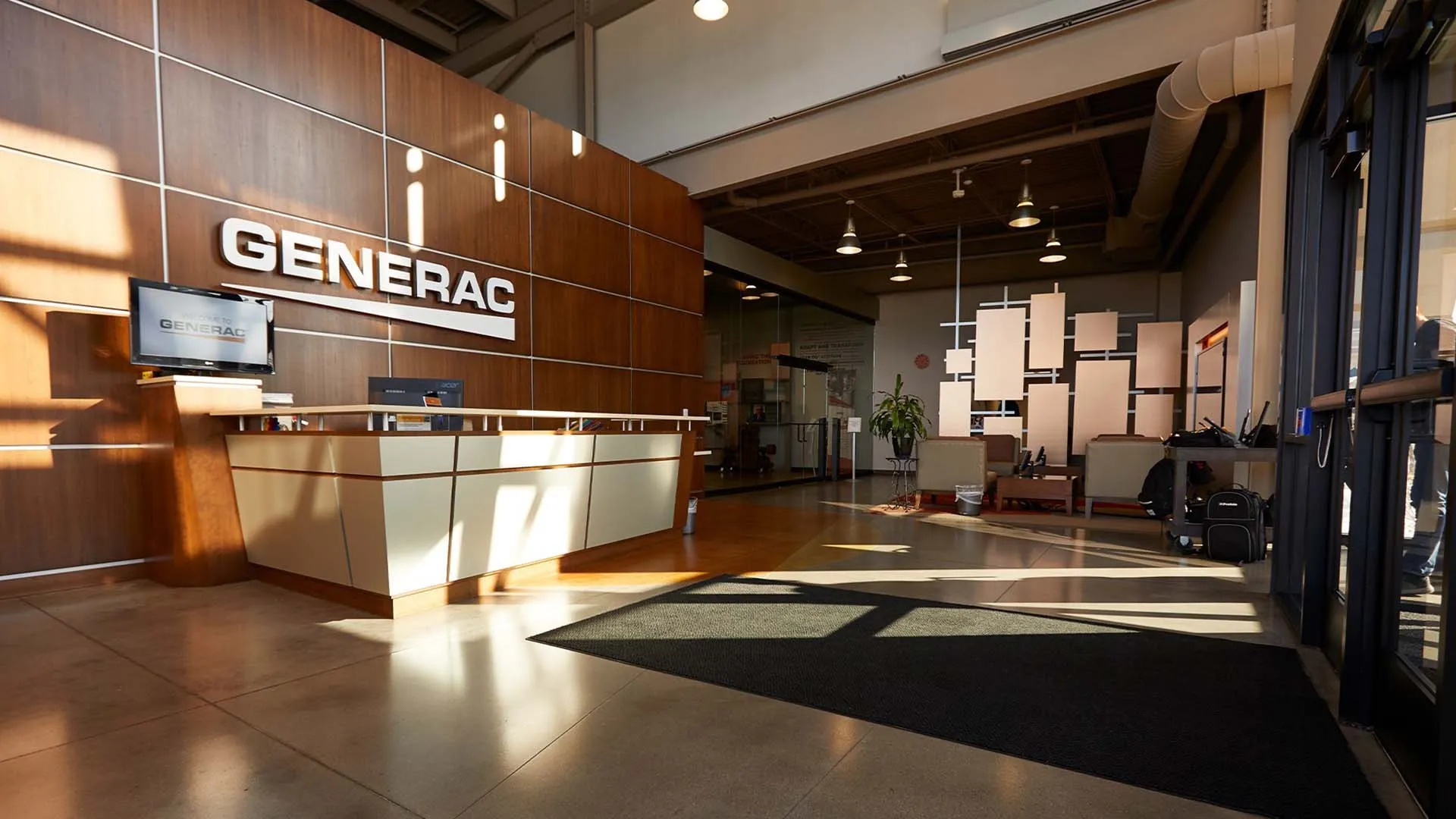 Tec y Generac inician convenio de colaboración académica