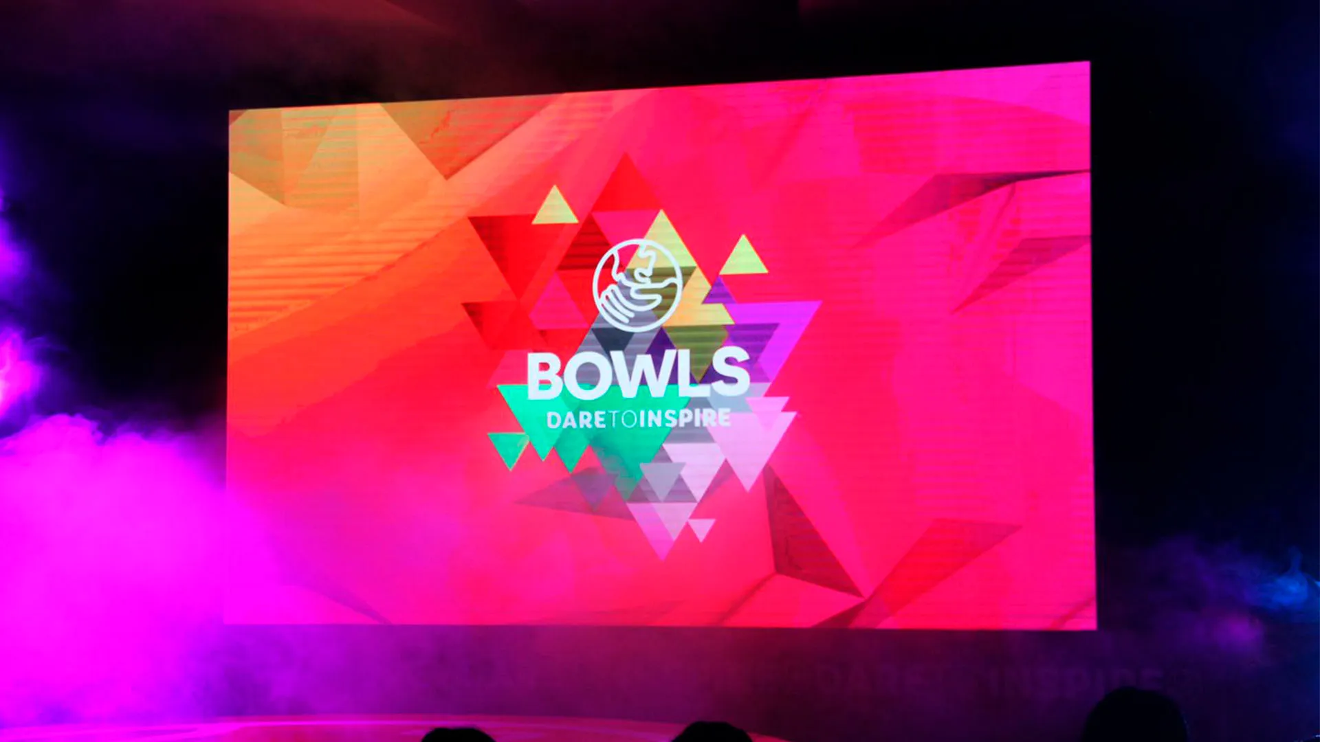 BOWLS: el evento que acerca a jóvenes con líderes mundiales