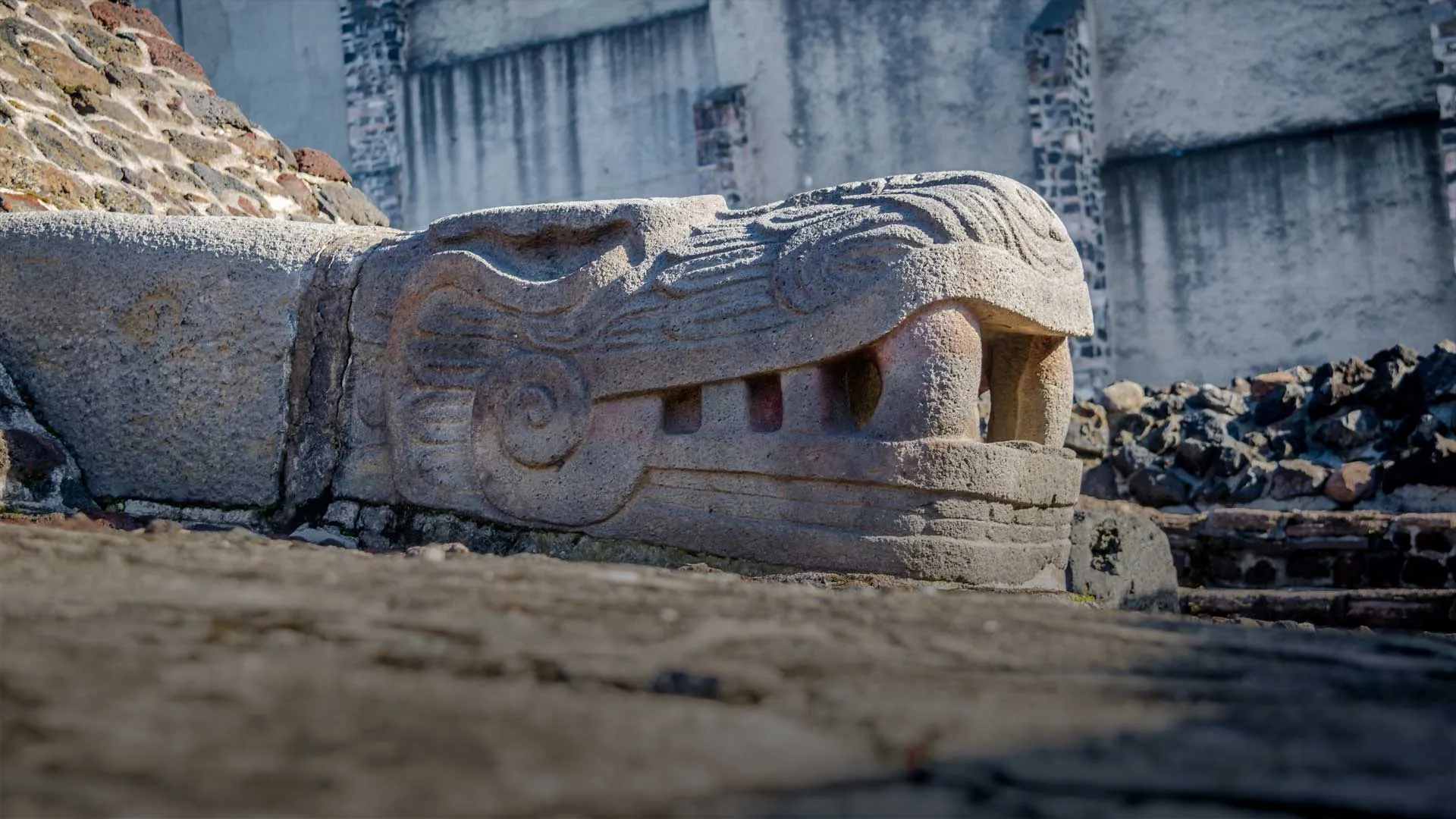 Comparten datos relevantes de la caída de Tenochtitlán en Cátedra Alfonso Reyes 