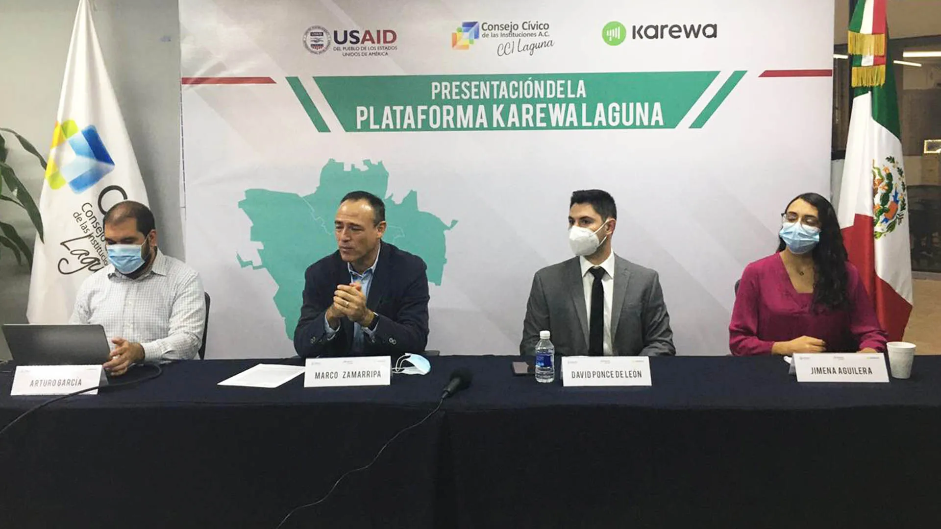 Alumnos del Tec Laguna colaboran con sitio de transparencia