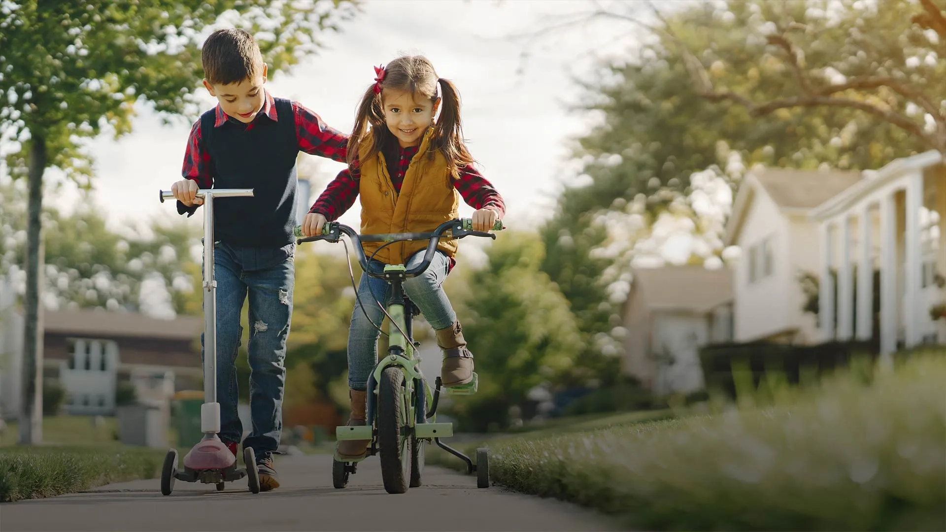 Presentan propuestas de espacios públicos para niños