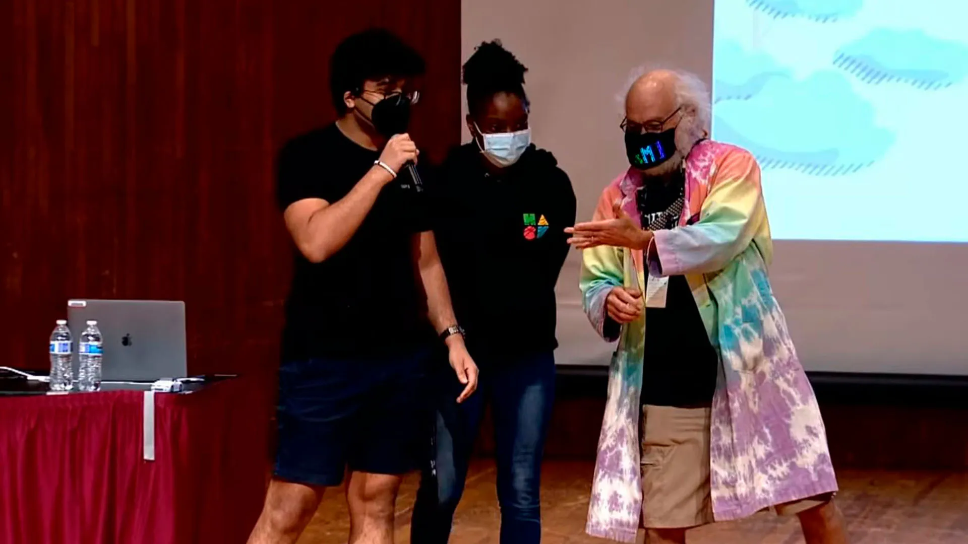 MIT, IBM y ganadores de hackatón, Tec de Monterrey