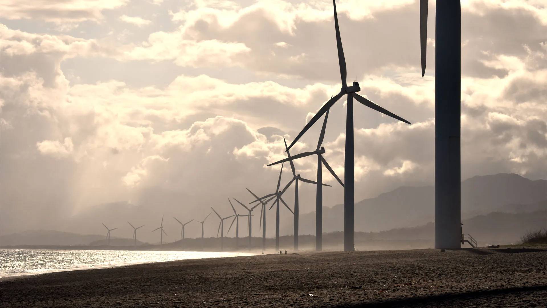 Experto Tec analiza uso de energías limpias en México