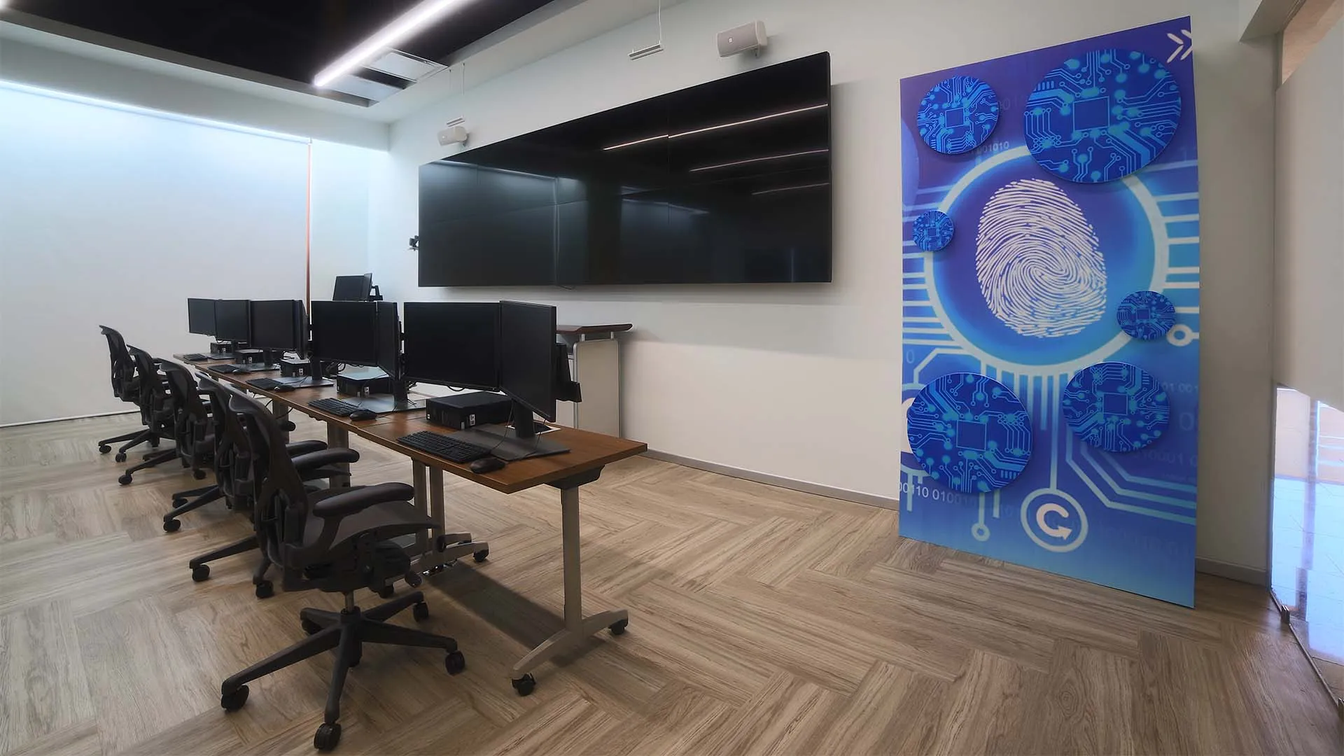 Inaugura Tec de Monterrey sede nacional del Hub de Ciberseguridad