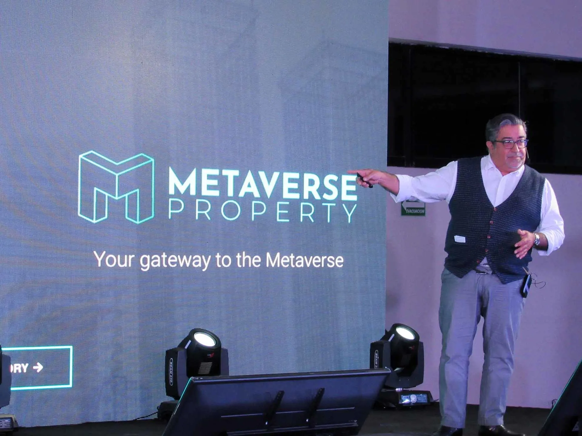 Experto del Tec Guadalajara explica 3 tenencias del metaverso.