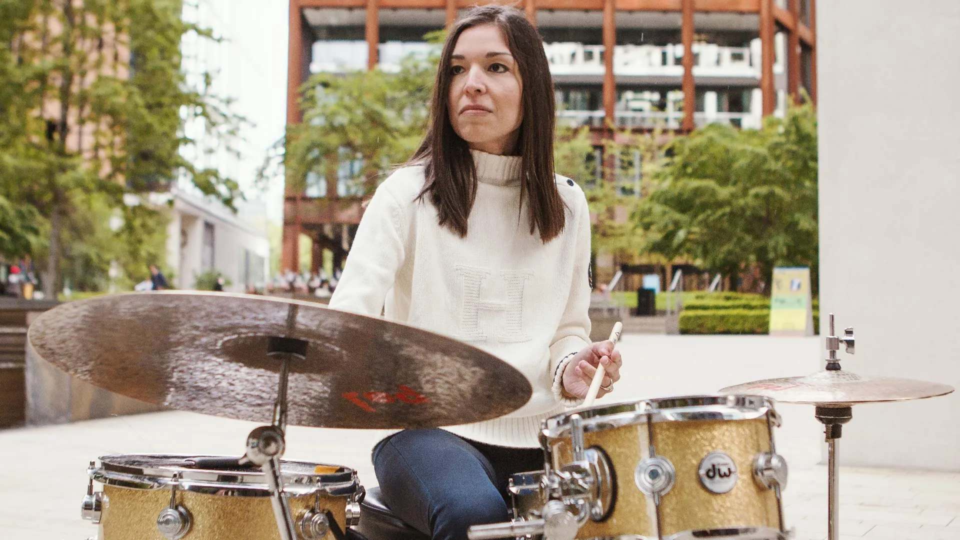 Migdalia van der Hoven: ‘abre escenario’ a la equidad en la música