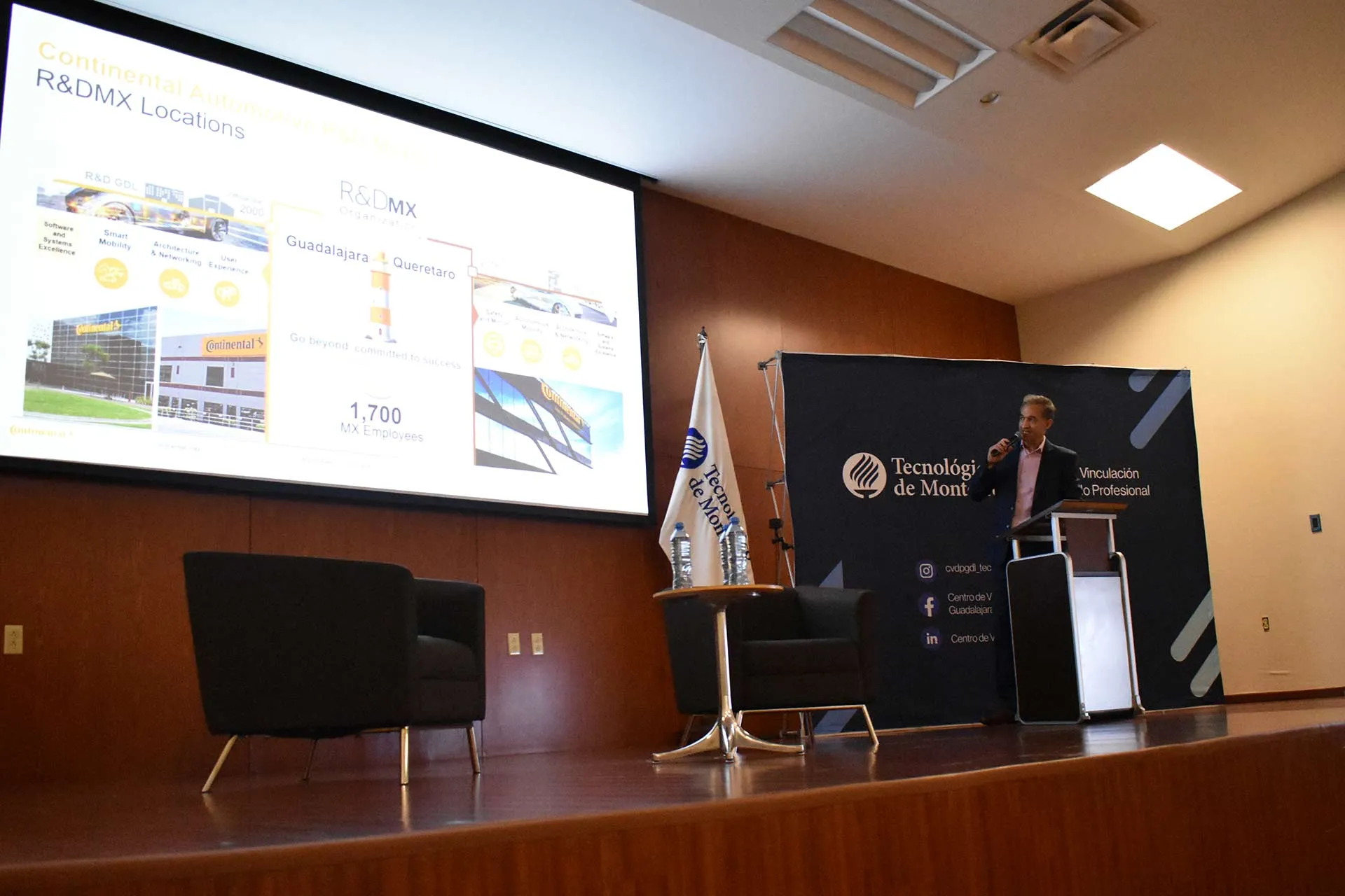 Aspectos clave de la movilidad del futuro fue el tema de la ponencia en el Tec Guadalajara.