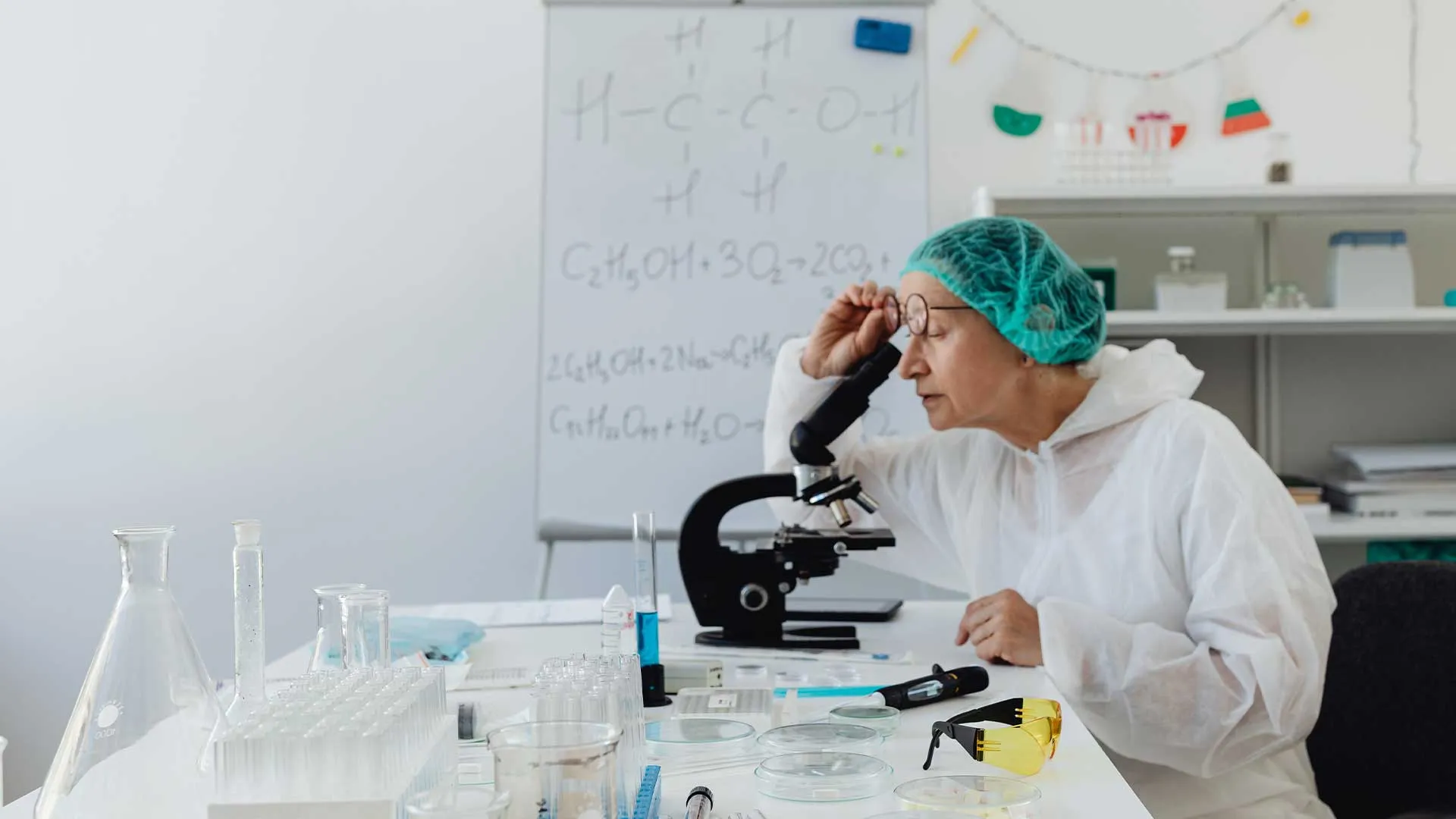 Mujeres en la ciencia: retos y gratificaciones