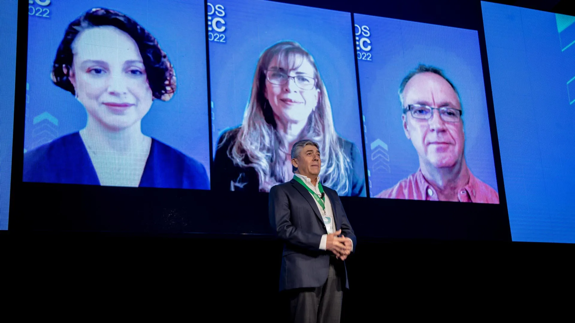  3 egresados del Tec de Monterrey fueron reconocidas durante el Premio a la Trayectoria EXATEC r