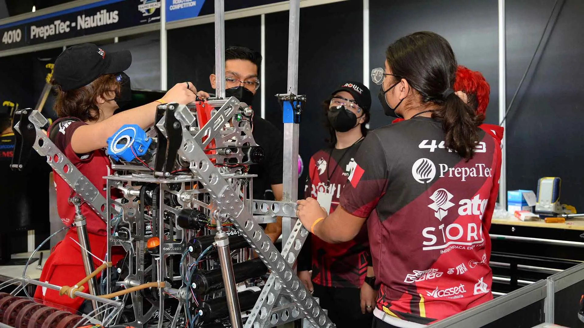 Robóticos de PrepaTec Laguna listos para FIRST 2022