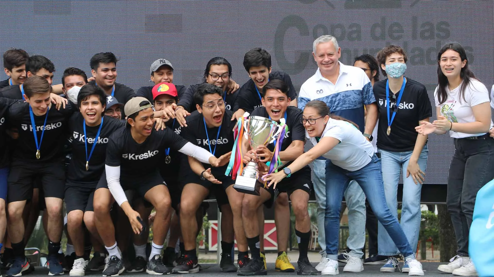 Comunidad Kresko campeona Copa de Comunidades