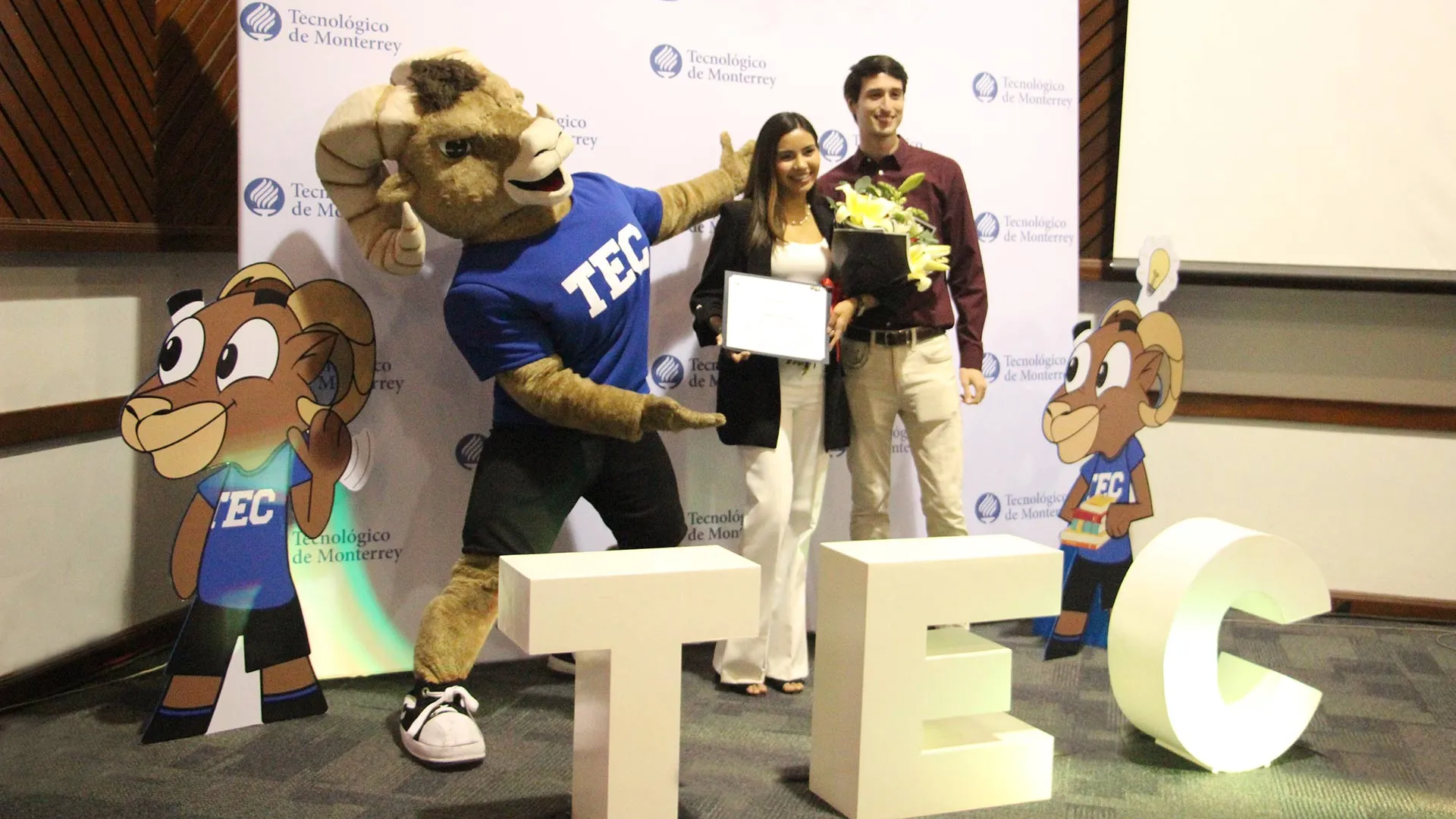 Estudiantes destacados de Ingeniería y Ciencias del campus Monterrey.