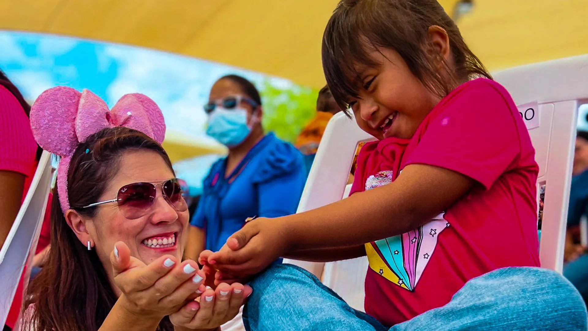 Mariana Priego, exalumna y mamá