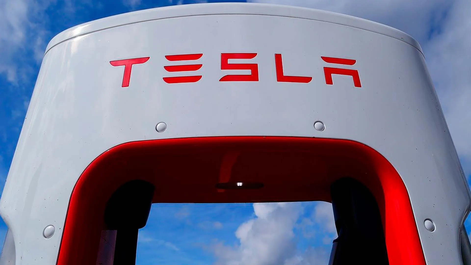 Egresado del Tec en Tesla