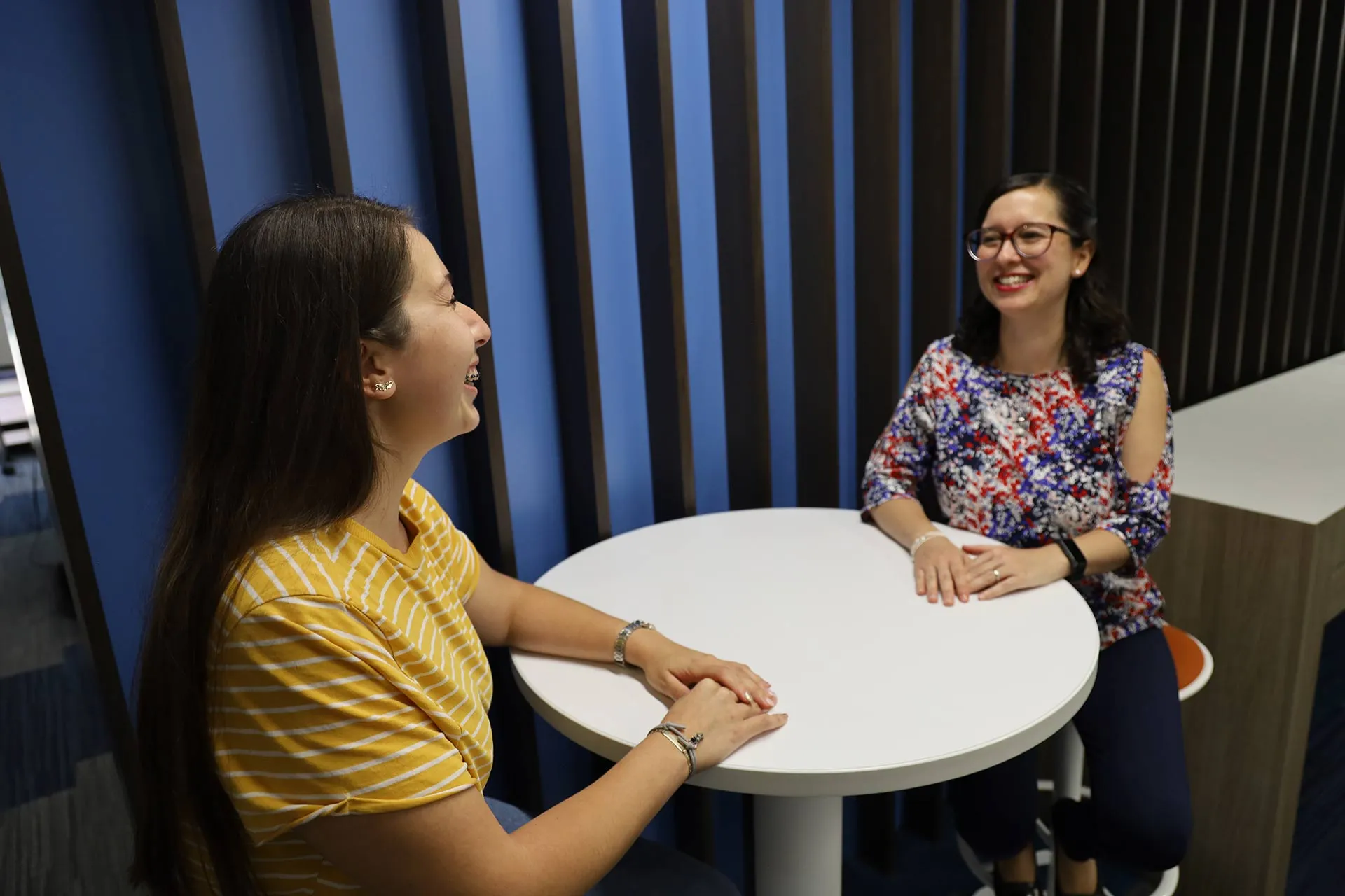 Crean en Tec Guadalajara programa Mujeres Impulsando Mujeres, para estudiantes de ingeniería.