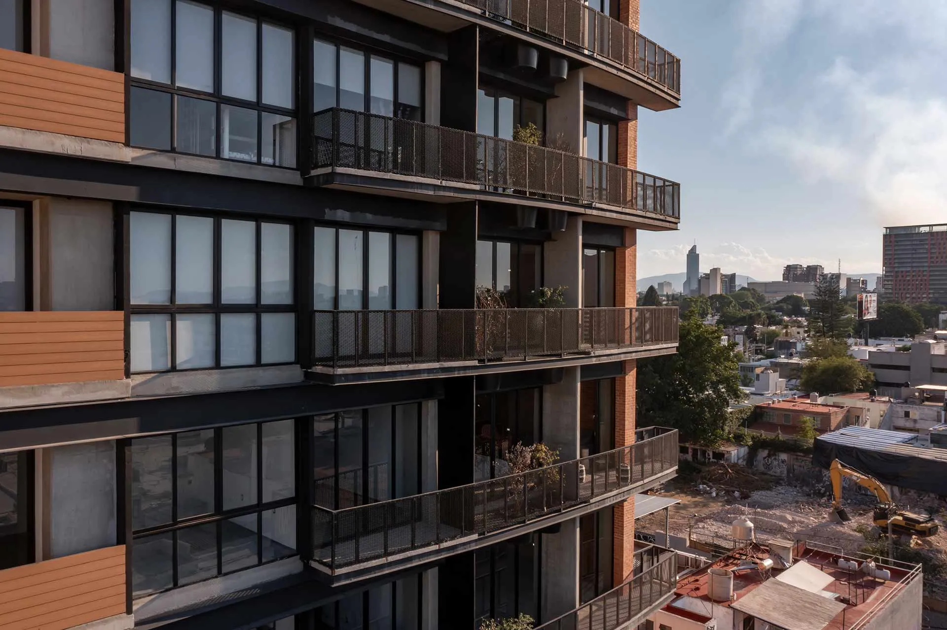 Académico del Tec Guadalajara fue reconocido en la bienal de arquitectura jalisciense.