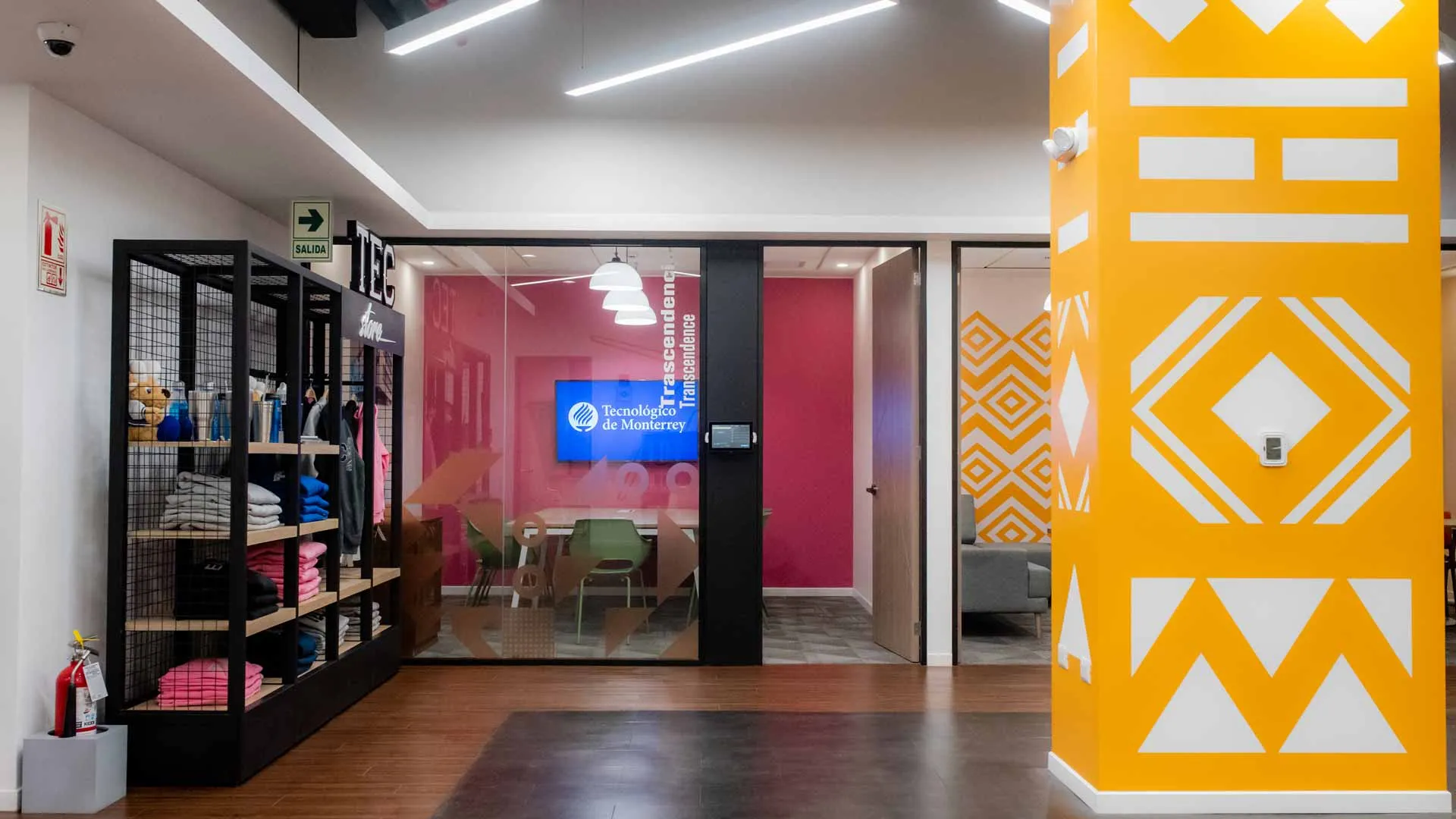 Tec de Monterrey inaugurates new spaces at its offices in Peru