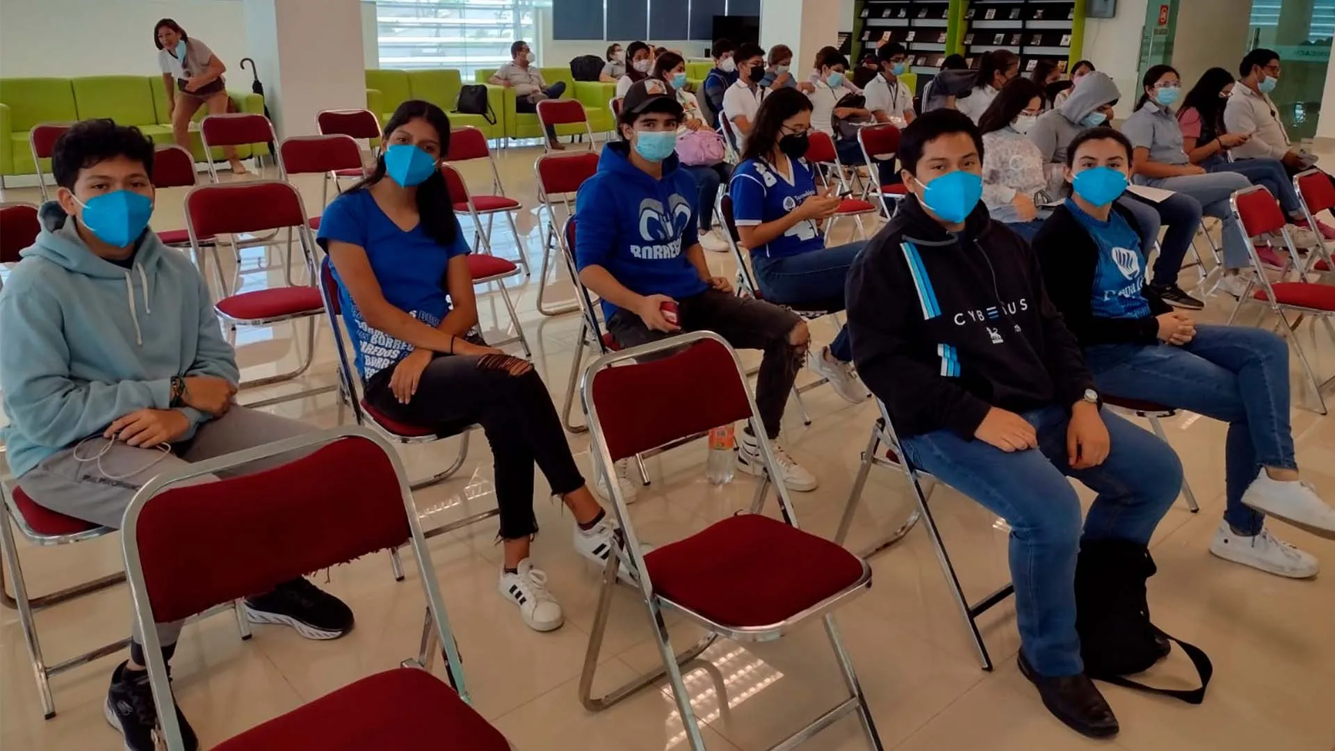 Alumnos Prepa Tec buscan un lugar en Olimpiada Nacional de Biología