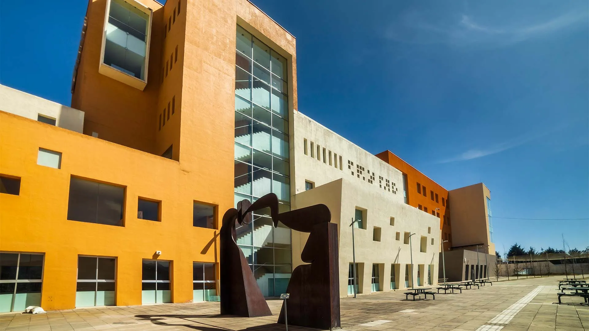 PrepaTec Esmeralda, internacionalización