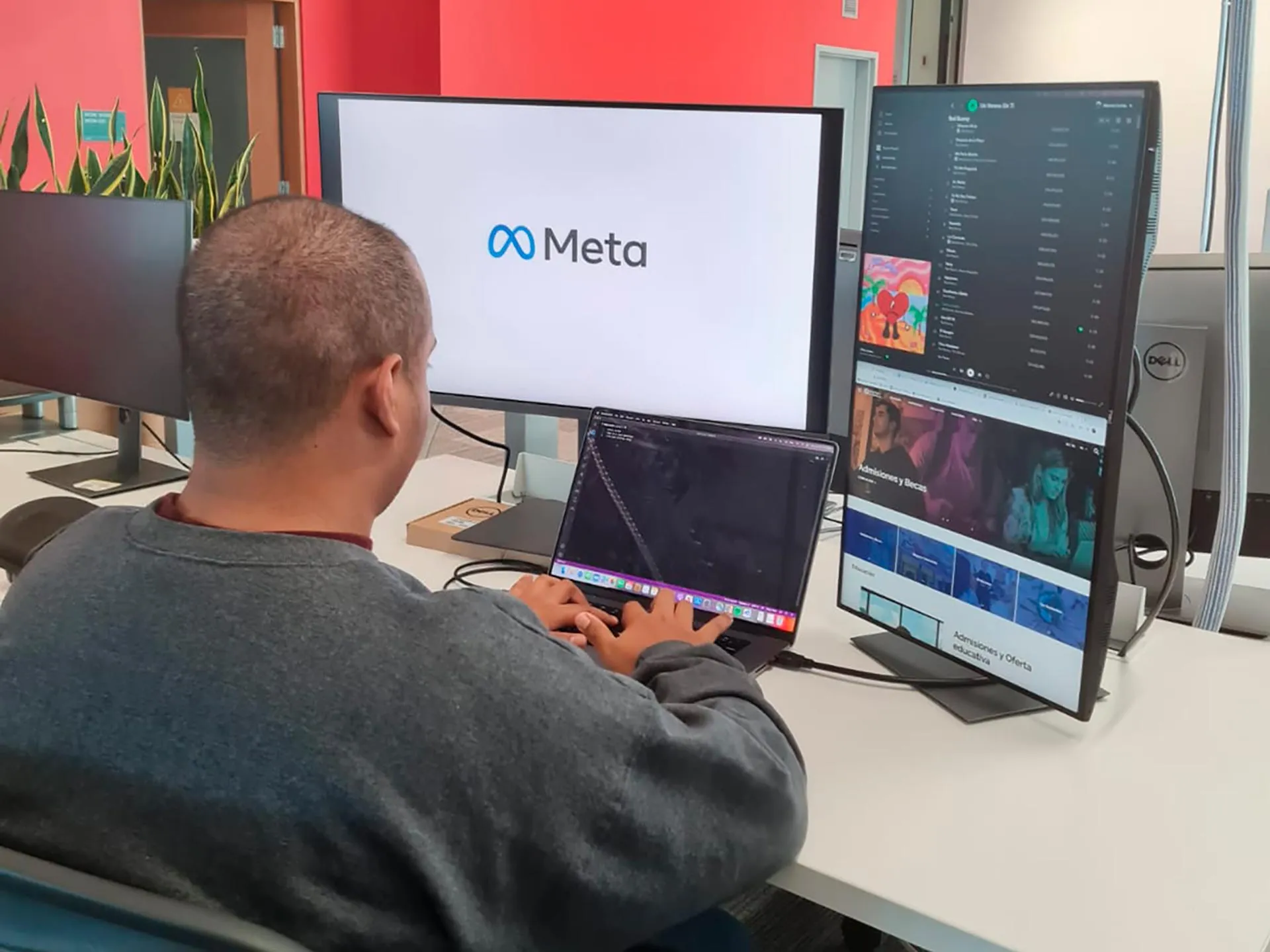 Alberto Cortés, alumno del Tec Guadalajara y Líder del Mañana, vive experiencia internacional en Facebook.