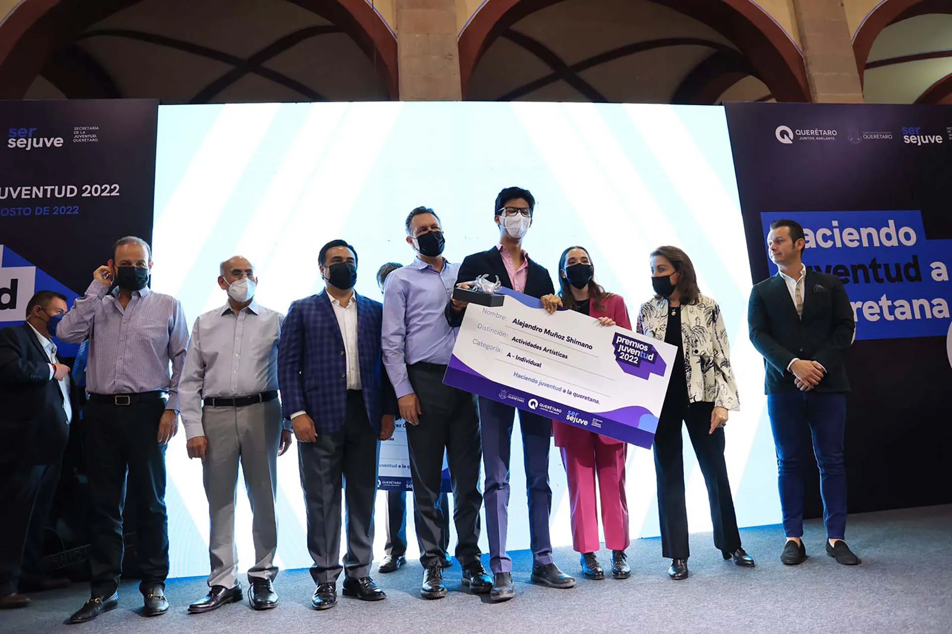 Estudiante del Tec campus Querétaro obtiene primer lugar en Premios Juventud rama Actividades Artísticas 