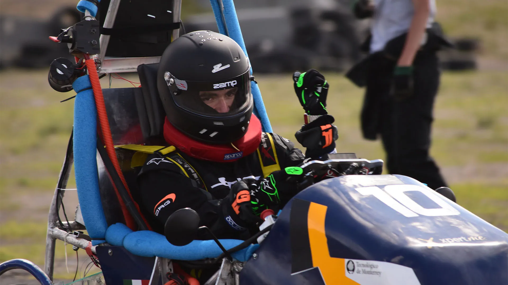 ¡Se mantienen en el podio! Escudería Tec CSF triunfa en Electratón