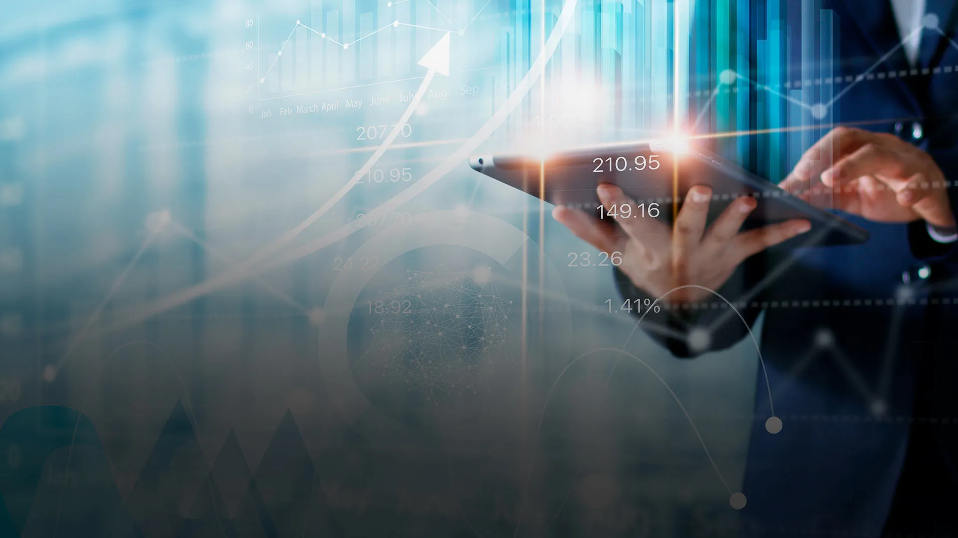 Estudiantes destacan en reto financiero y obtienen premio