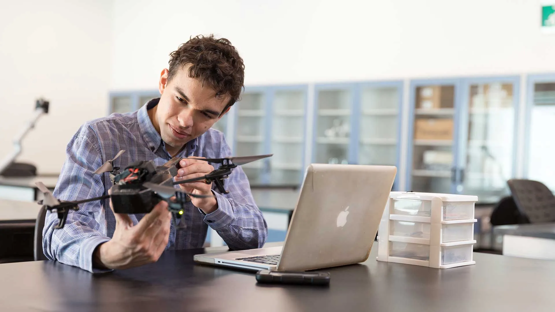 El programa Líderes del Mañana forma jóvenes que impactan positivamente en sus comunidades