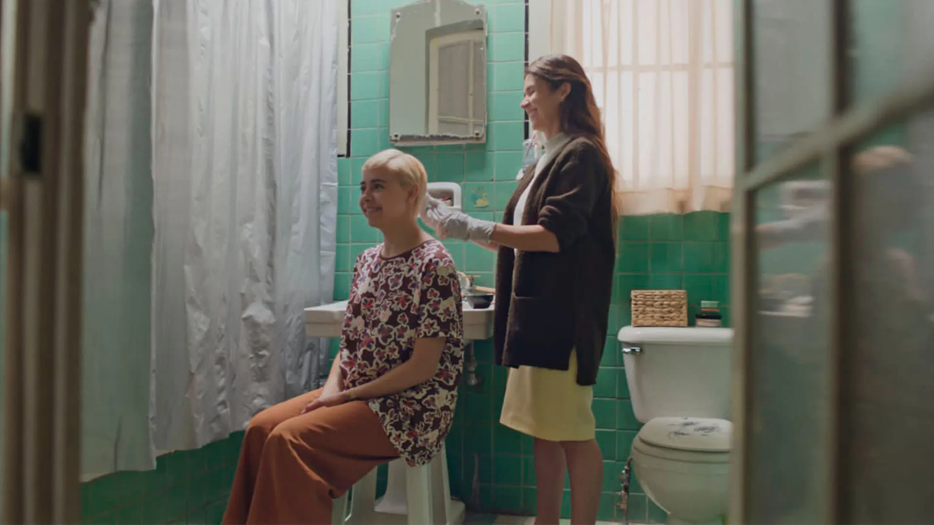 ‘Bien Parecidas’ el corto de egresada Tec que llega al FICM 2022