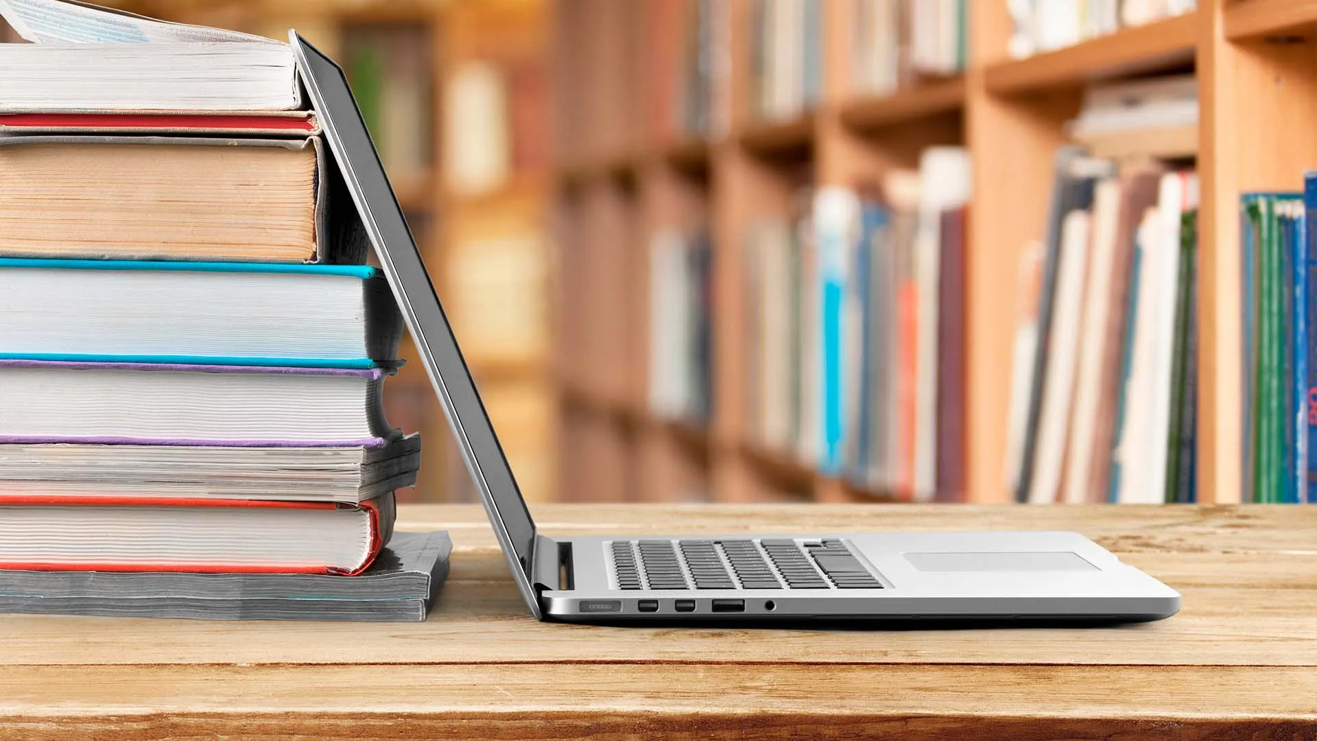 Firma de convenio club de rotarios, Tec CEM 2022