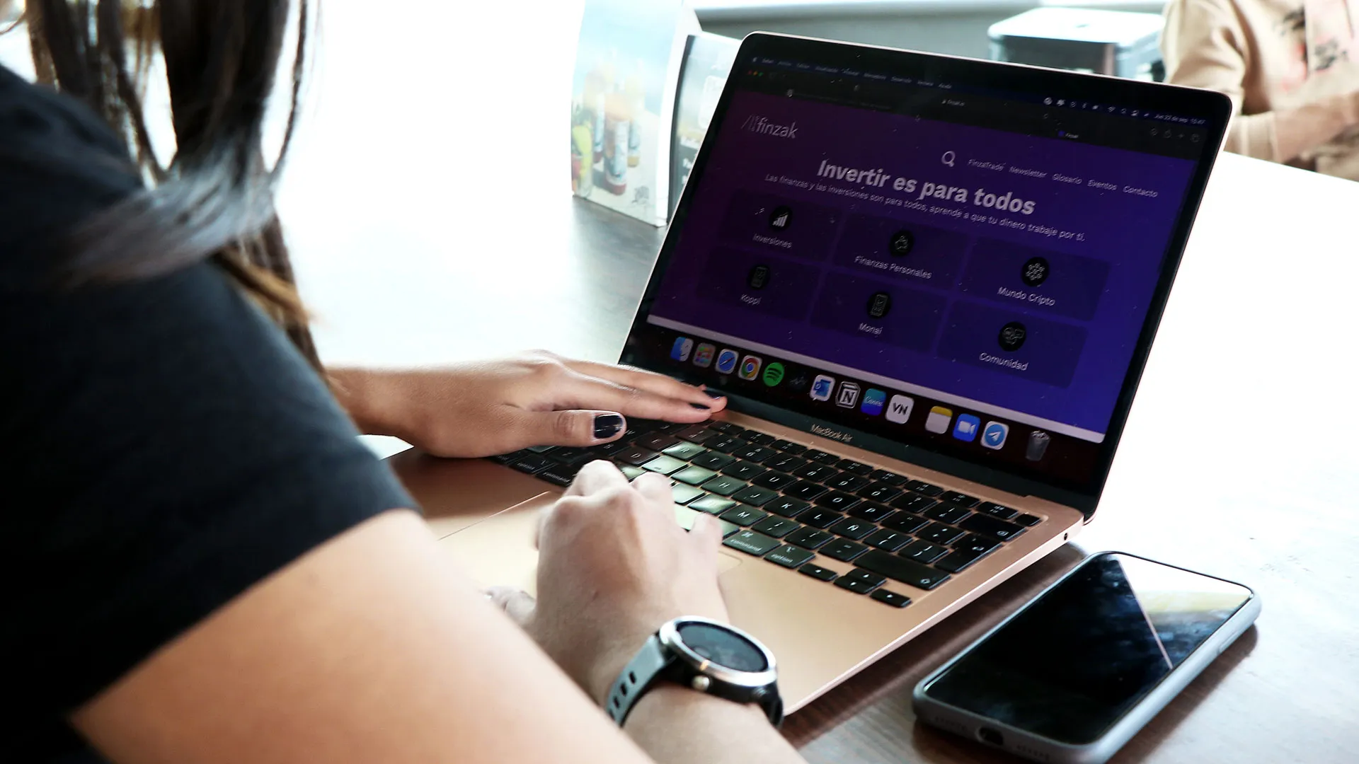 Alumna de campus Hidalgo gana tercer lugar en feria de emprendimiento