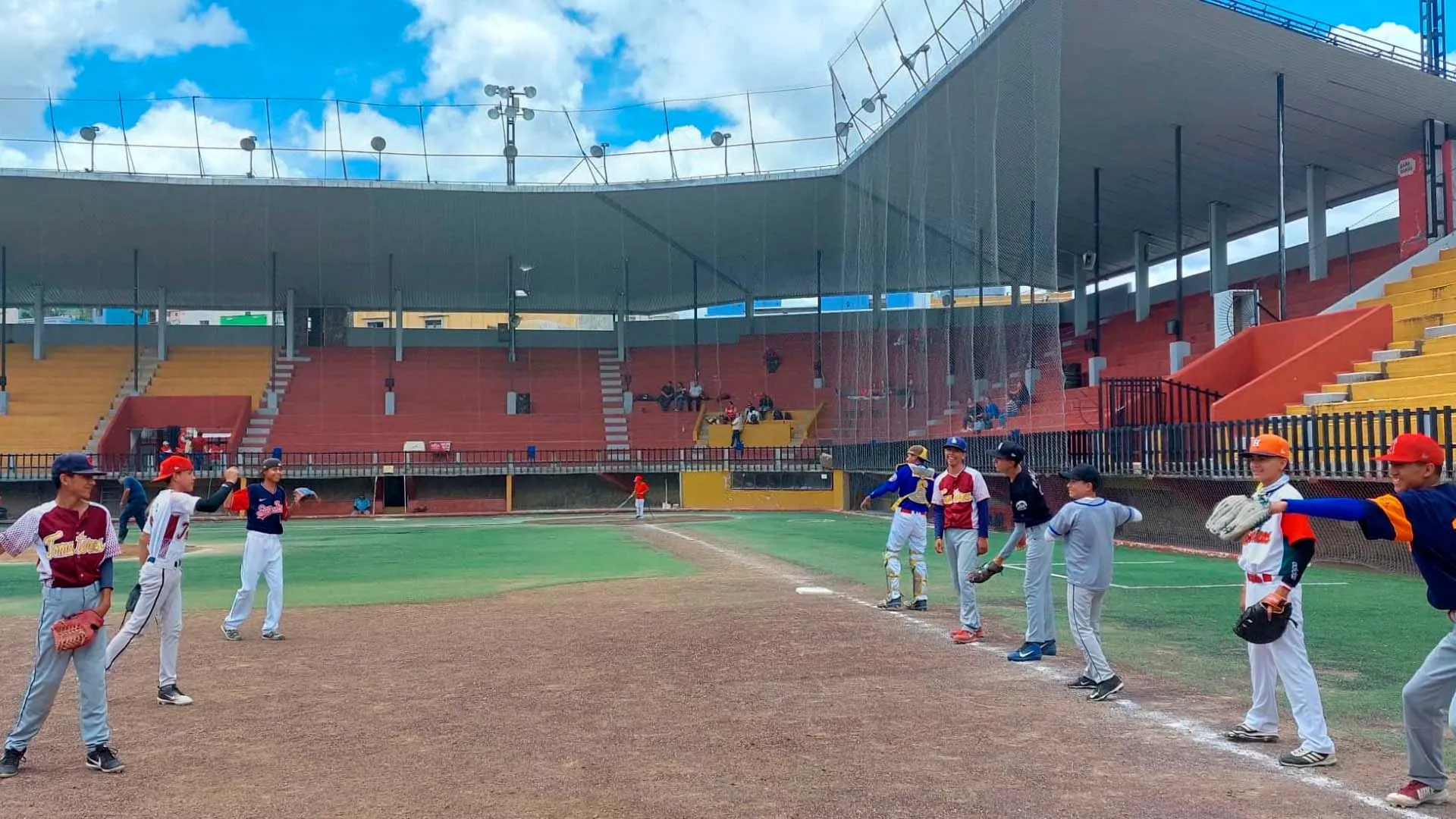 Academia Tomateros de Cañada previo a un encuentro