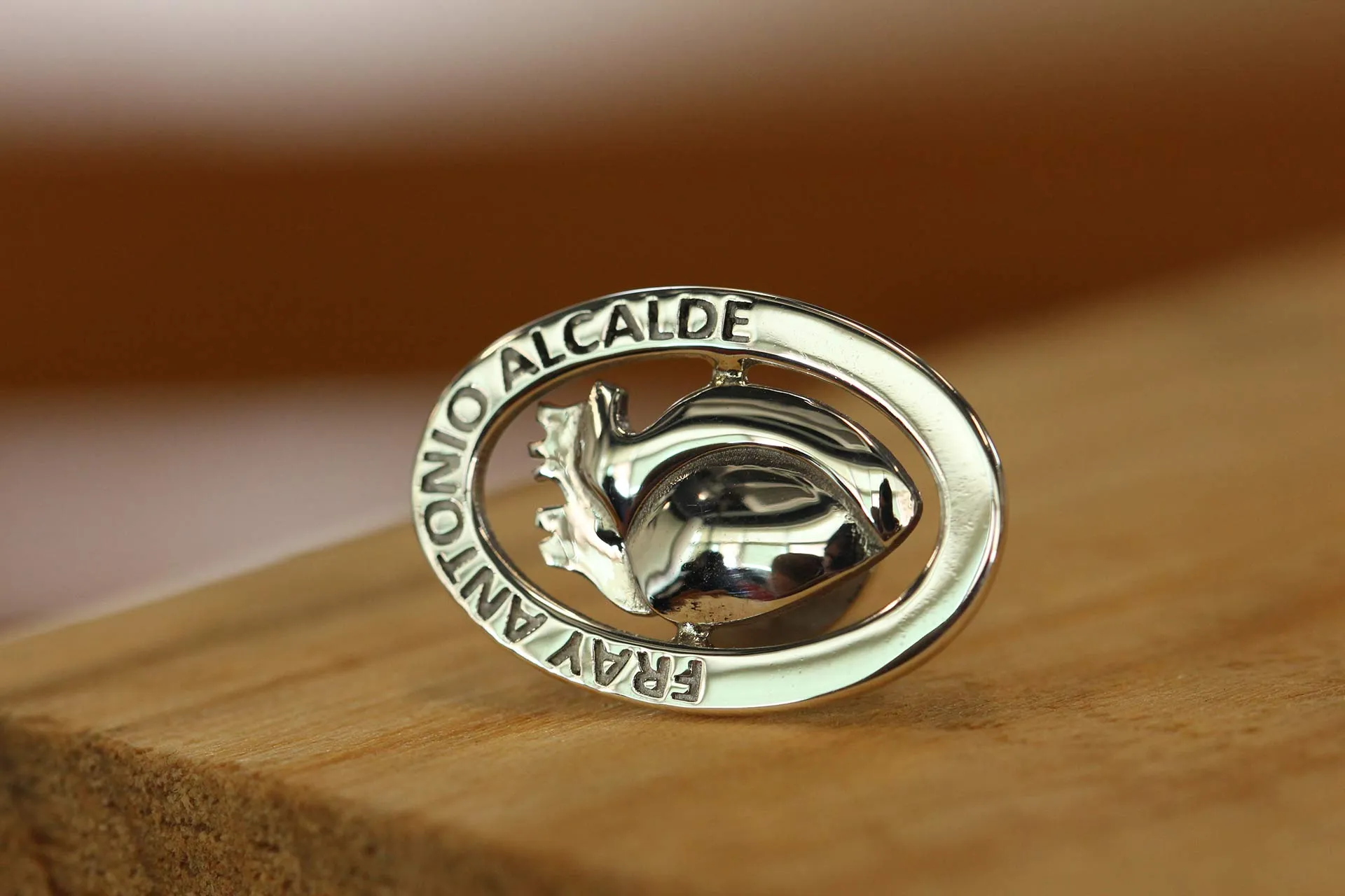 Diseño joyería colección de alumnos del Tec Guadalajara en honor de Fray Antonio Alcalde.